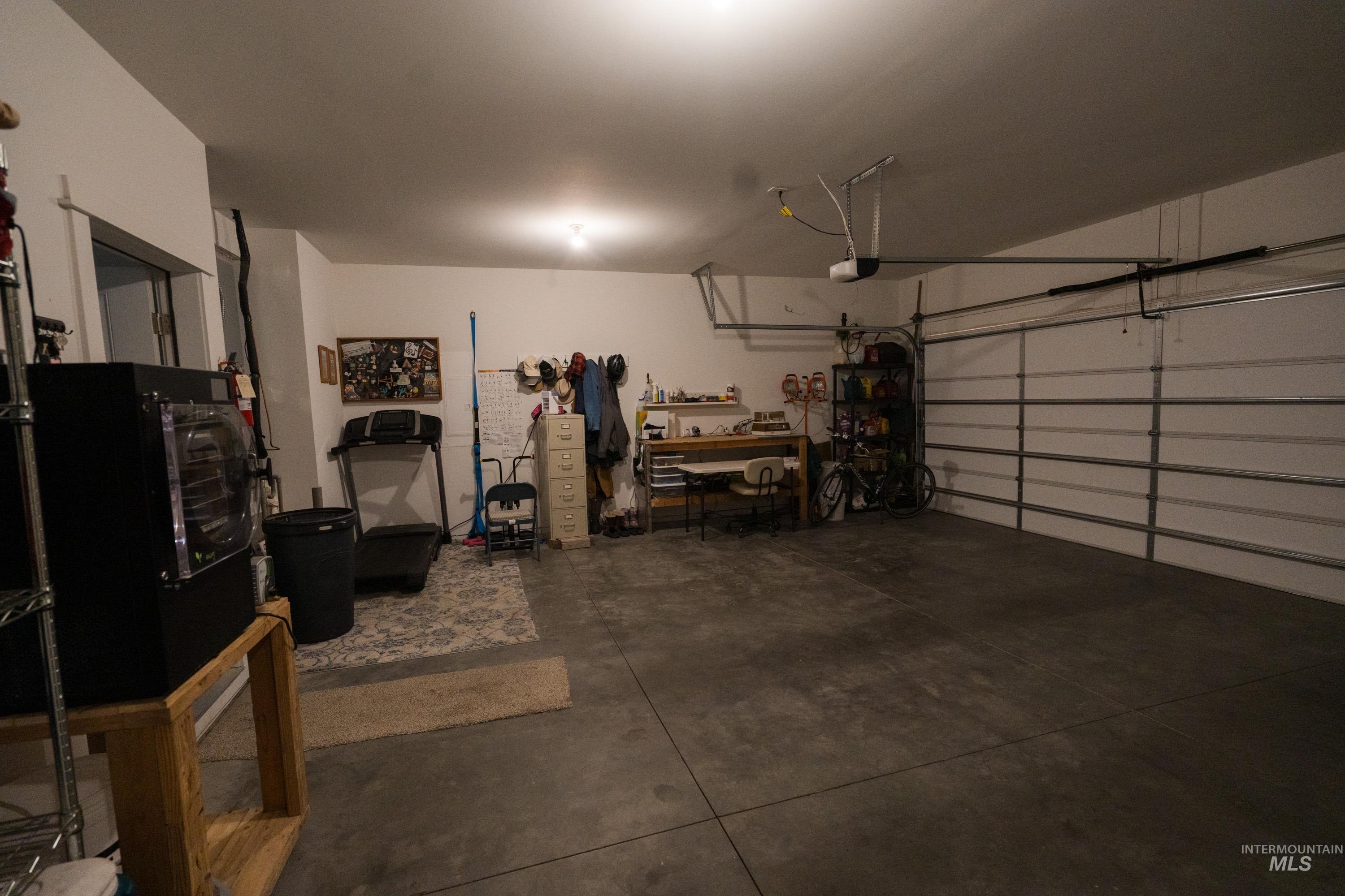 2360 Dorchester Ave, Burley, Idaho 83318, 3 Bedrooms, 2 Bathrooms, Residential For Sale, Price $379,999,MLS 98991375