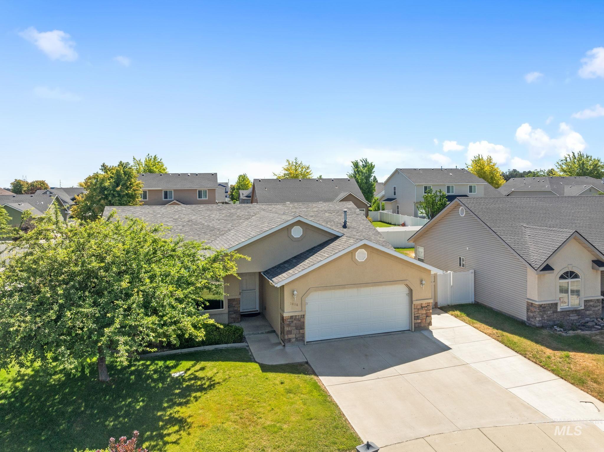 2018 Talus Loop, Twin Falls, Idaho 83301, 3 Bedrooms, 2 Bathrooms, Residential For Sale, Price $425,000,MLS 98991377
