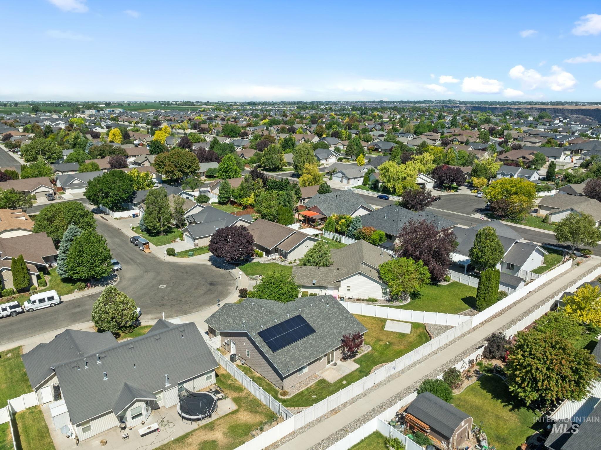 2018 Talus Loop, Twin Falls, Idaho 83301, 3 Bedrooms, 2 Bathrooms, Residential For Sale, Price $425,000,MLS 98991377