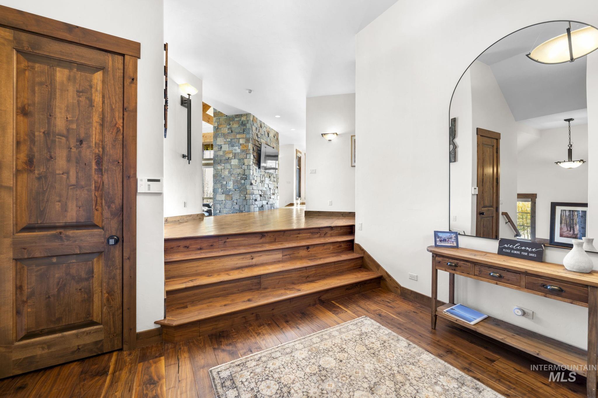 291 Whitewater Drive, Donnelly, Idaho 83615, 5 Bedrooms, 6.5 Bathrooms, Residential For Sale, Price $3,945,000, 98991378