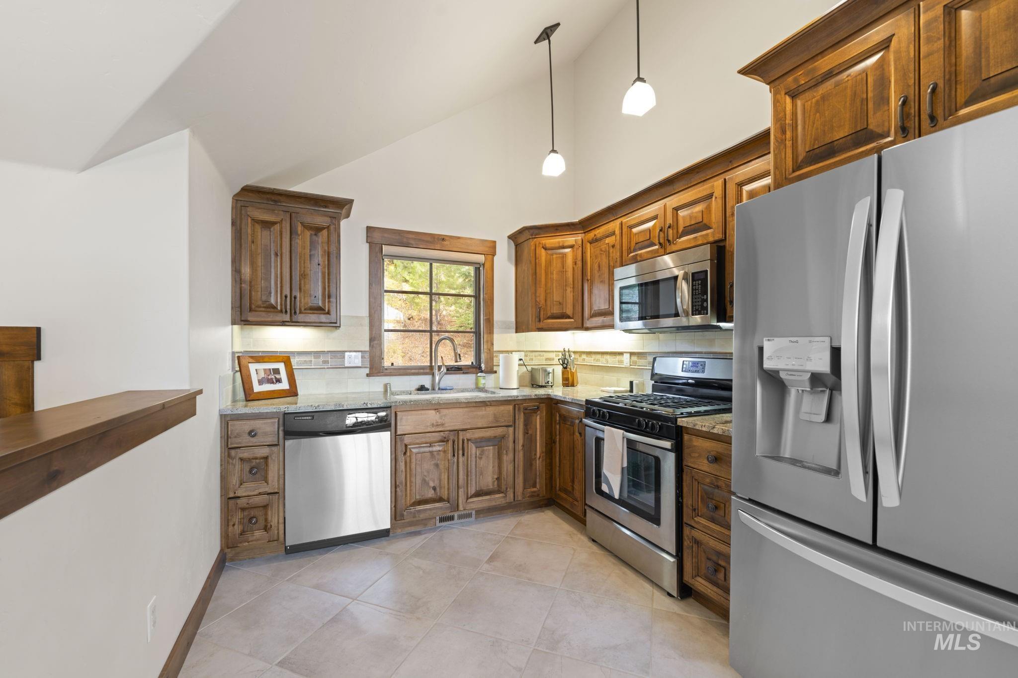 291 Whitewater Drive, Donnelly, Idaho 83615, 5 Bedrooms, 6.5 Bathrooms, Residential For Sale, Price $3,945,000, 98991378