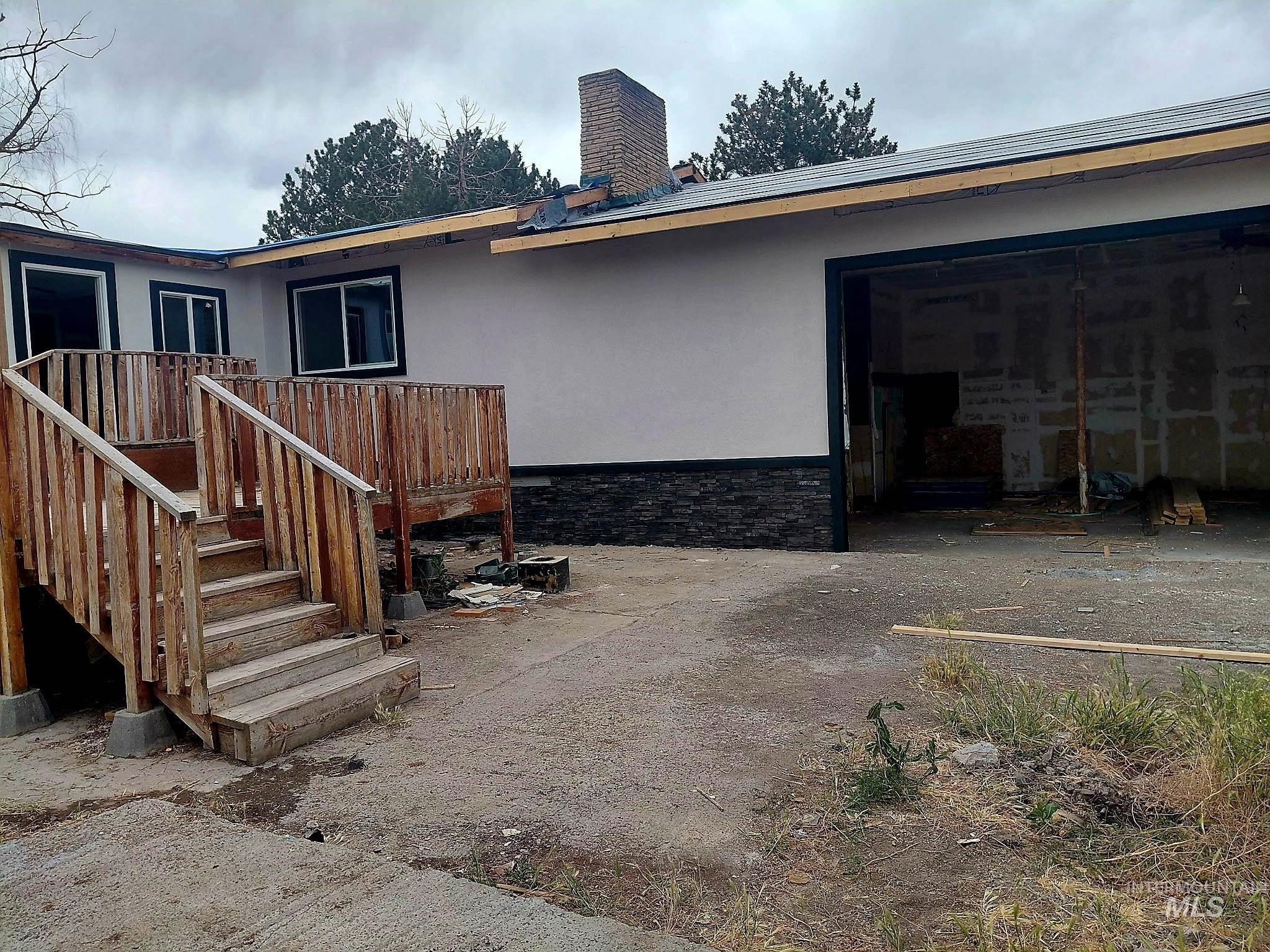 63 S 600 W, Burley, Idaho 83318, 5 Bedrooms, 3 Bathrooms, Residential For Sale, Price $450,000,MLS 98991381