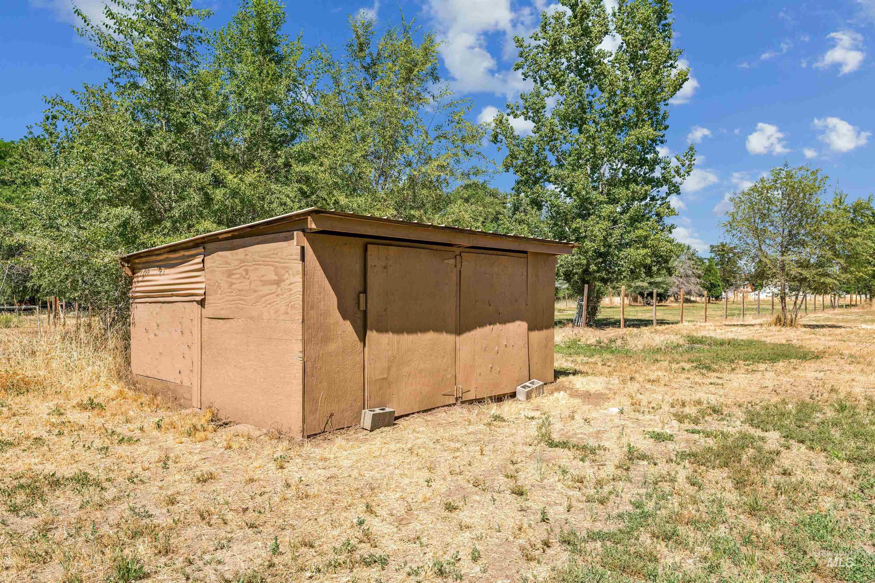 1336 N 6th St, Payette, Idaho 83661, 4 Bedrooms, 1.5 Bathrooms, Residential For Sale, Price $320,000,MLS 98991384
