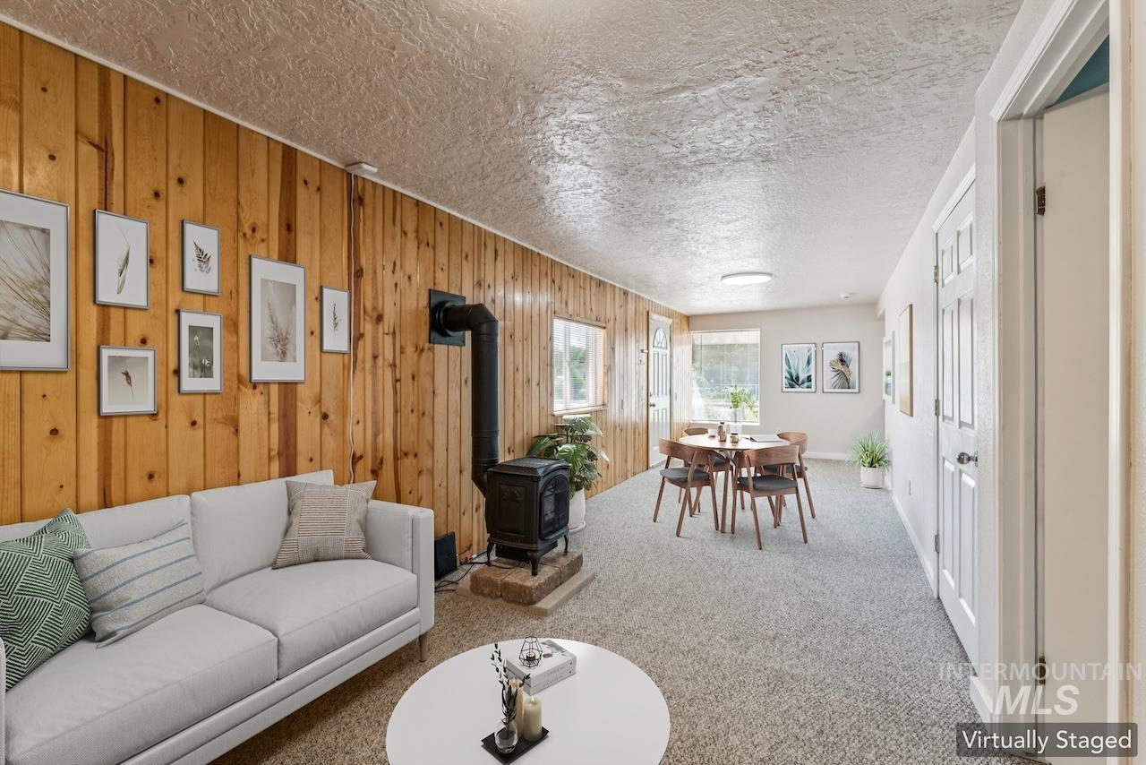 1336 N 6th St, Payette, Idaho 83661, 4 Bedrooms, 1.5 Bathrooms, Residential For Sale, Price $320,000,MLS 98991384