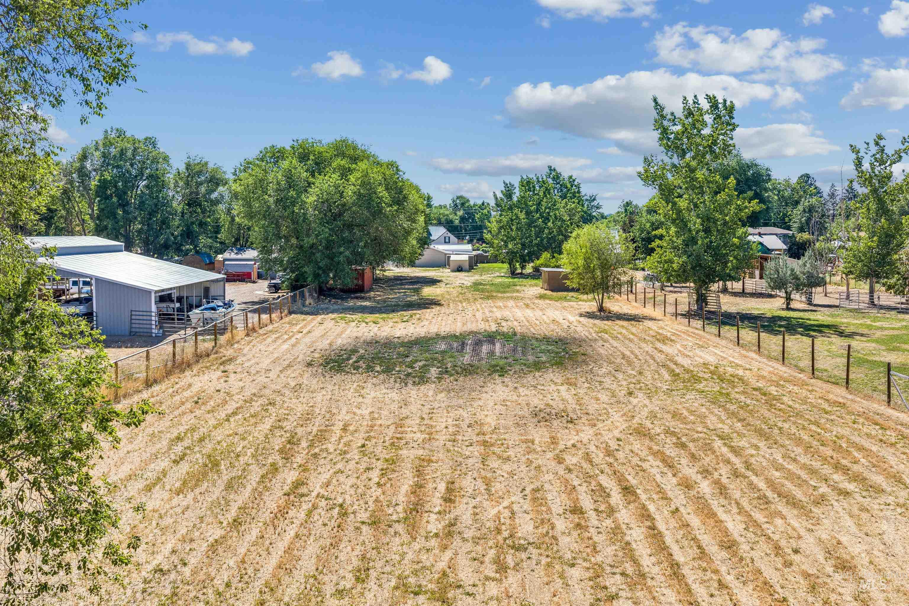 1336 N 6th St, Payette, Idaho 83661, 4 Bedrooms, 1.5 Bathrooms, Residential For Sale, Price $320,000,MLS 98991384