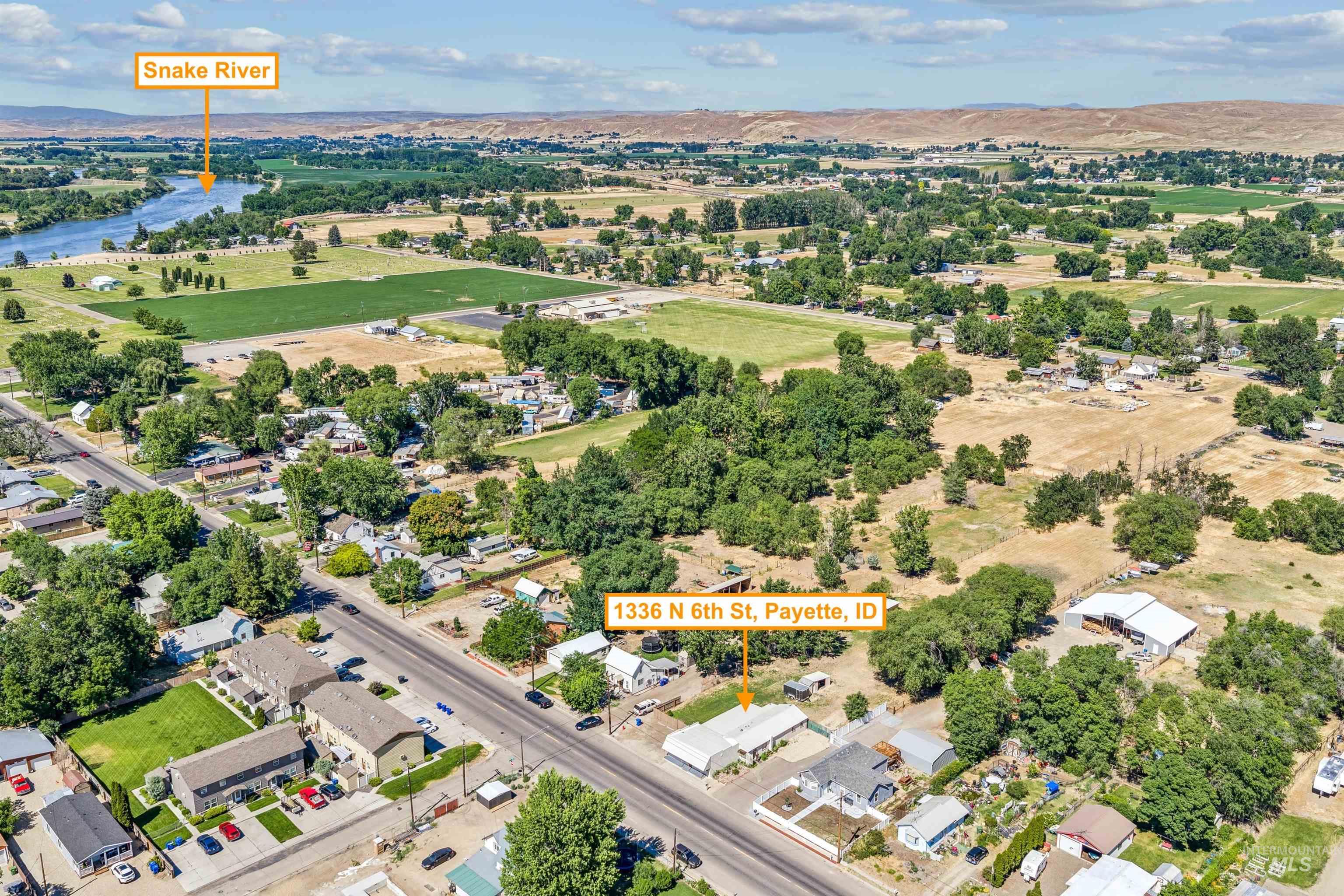 1336 N 6th St, Payette, Idaho 83661, 4 Bedrooms, 1.5 Bathrooms, Residential For Sale, Price $320,000,MLS 98991384