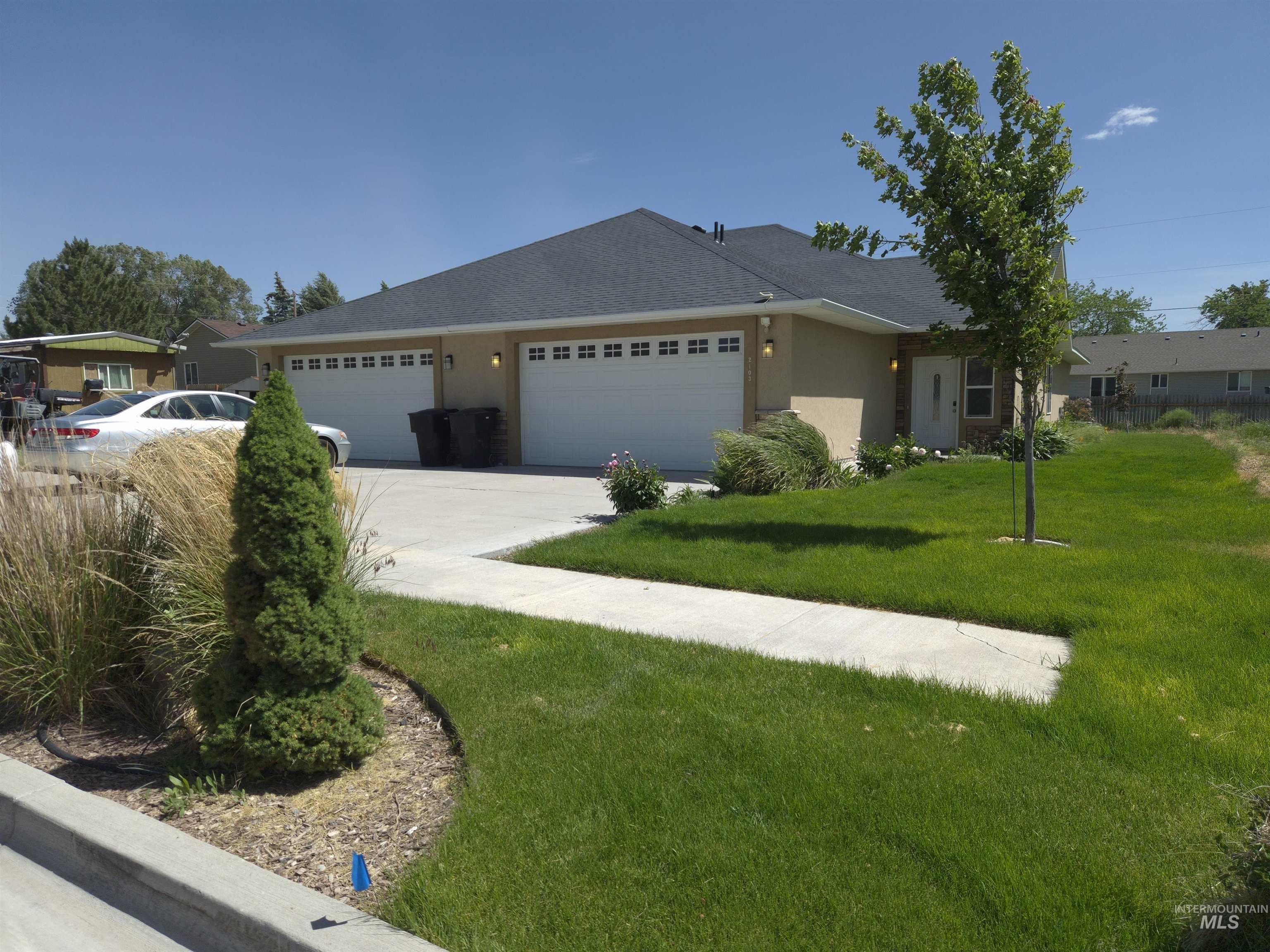2103 Fort Hall Av, American Falls, Idaho 83211, 3 Bedrooms, 2 Bathrooms, Residential For Sale, Price $340,000,MLS 98991387