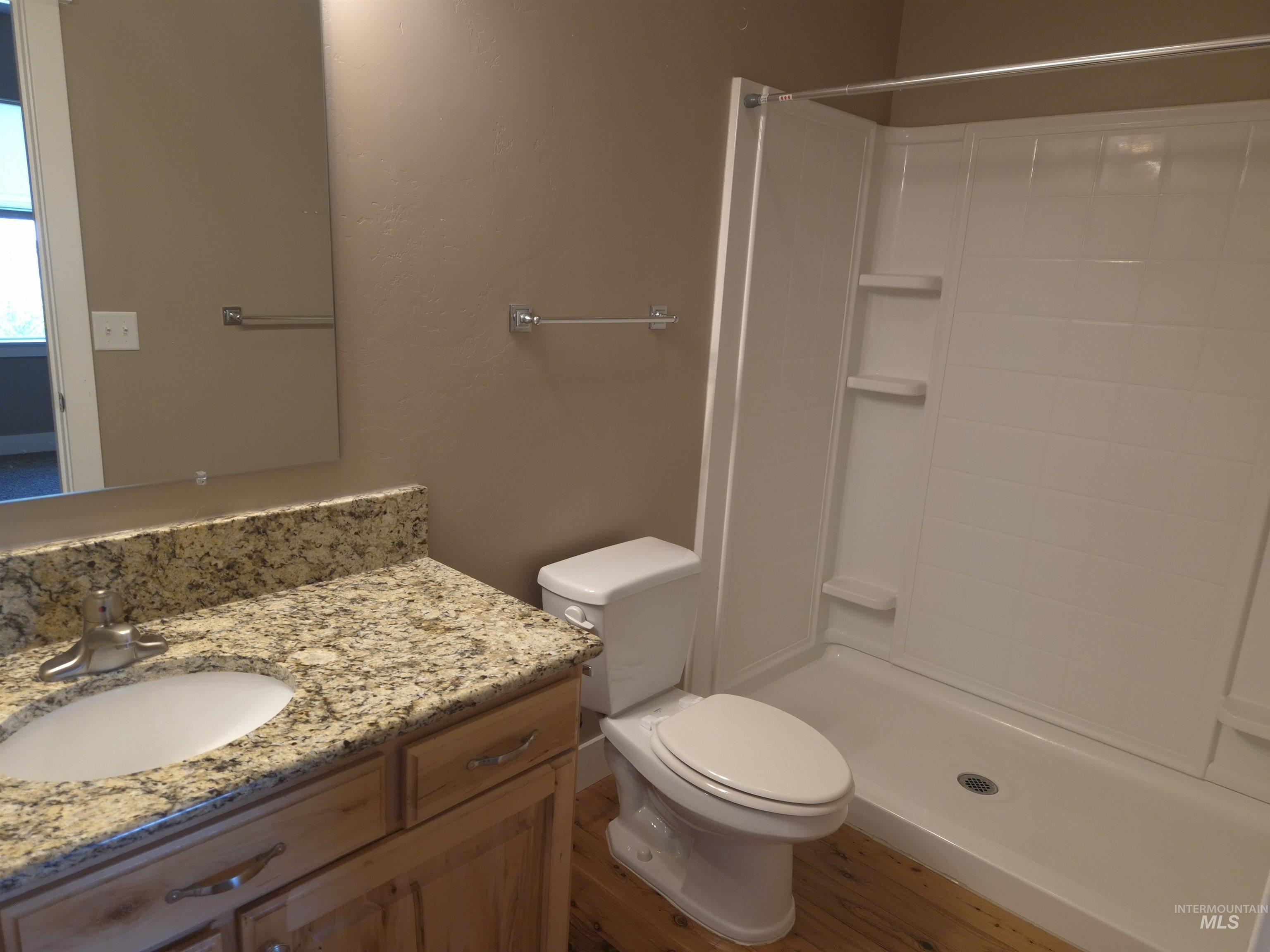 2103 Fort Hall Av, American Falls, Idaho 83211, 3 Bedrooms, 2 Bathrooms, Residential For Sale, Price $340,000,MLS 98991387