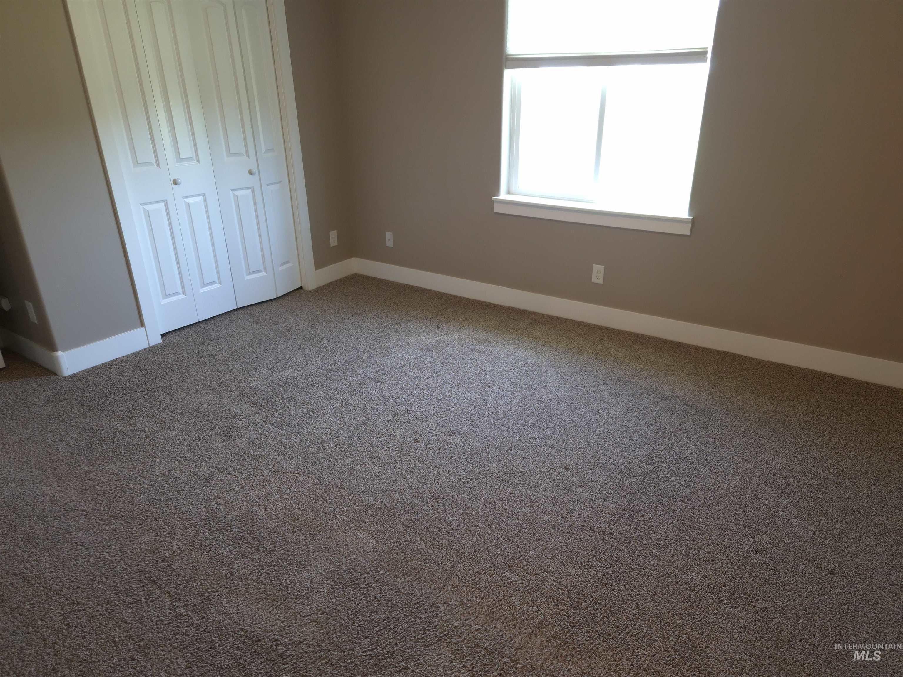 2103 Fort Hall Av, American Falls, Idaho 83211, 3 Bedrooms, 2 Bathrooms, Residential For Sale, Price $340,000,MLS 98991387