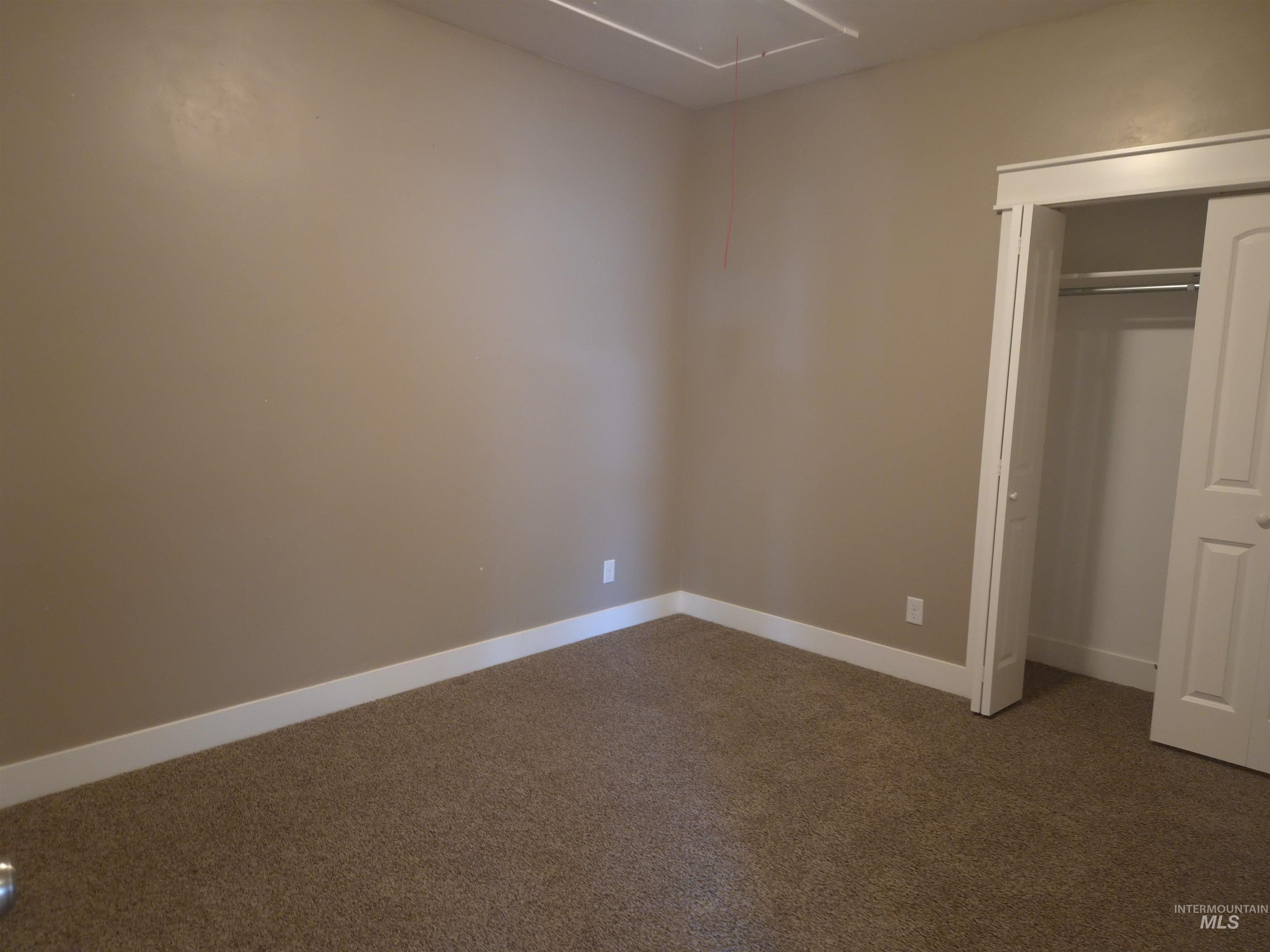 2103 Fort Hall Av, American Falls, Idaho 83211, 3 Bedrooms, 2 Bathrooms, Residential For Sale, Price $340,000,MLS 98991387