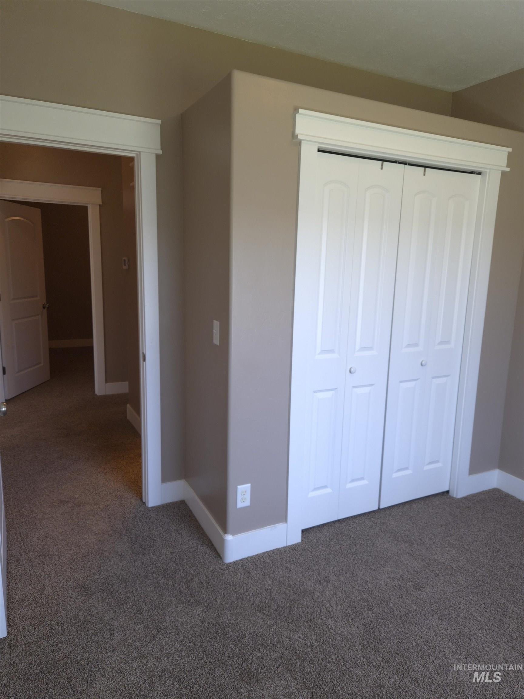 2103 Fort Hall Av, American Falls, Idaho 83211, 3 Bedrooms, 2 Bathrooms, Residential For Sale, Price $340,000,MLS 98991387