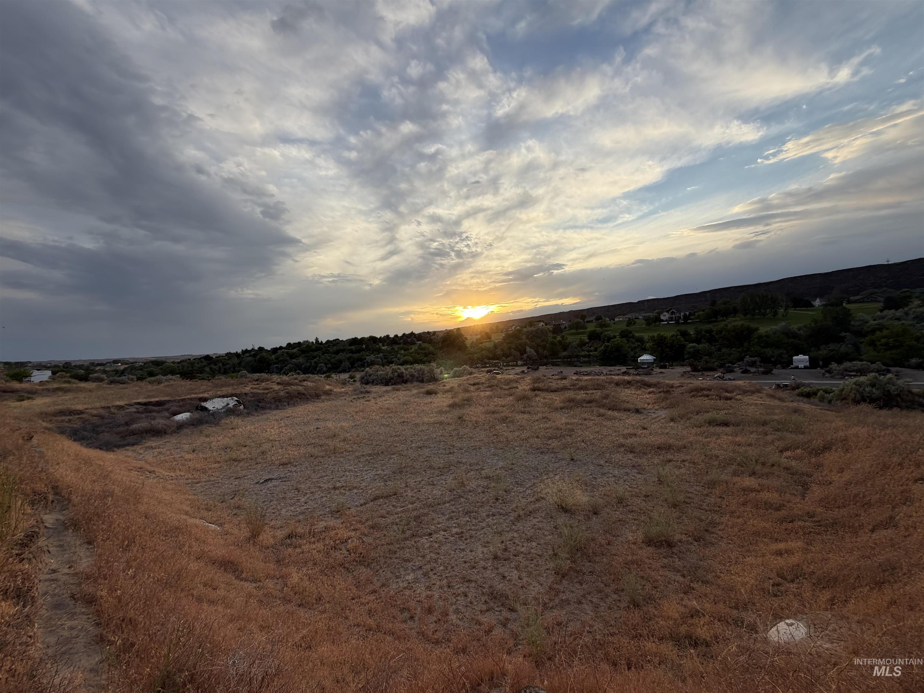 TBD Chessmore Dr, Buhl, Idaho 83316, Land For Sale, Price $125,000,MLS 98991388
