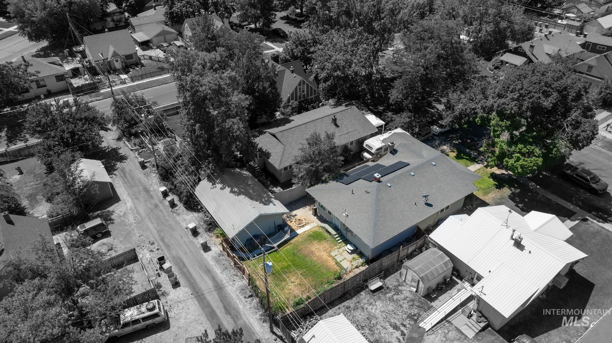 243 8th Ave E, Twin Falls, Idaho 83301, 4 Bedrooms, 2.5 Bathrooms, Residential For Sale, Price $359,900,MLS 98991391
