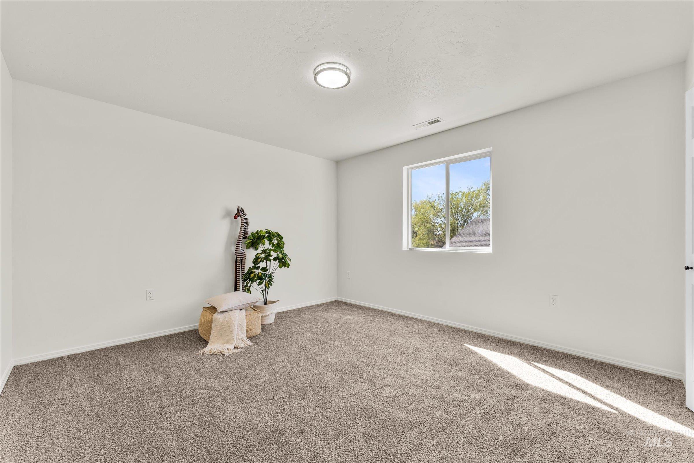 5602 Barkley Way, Caldwell, Idaho 83607-5580, 5 Bedrooms, 2.5 Bathrooms, Residential For Sale, Price $0, 98991395