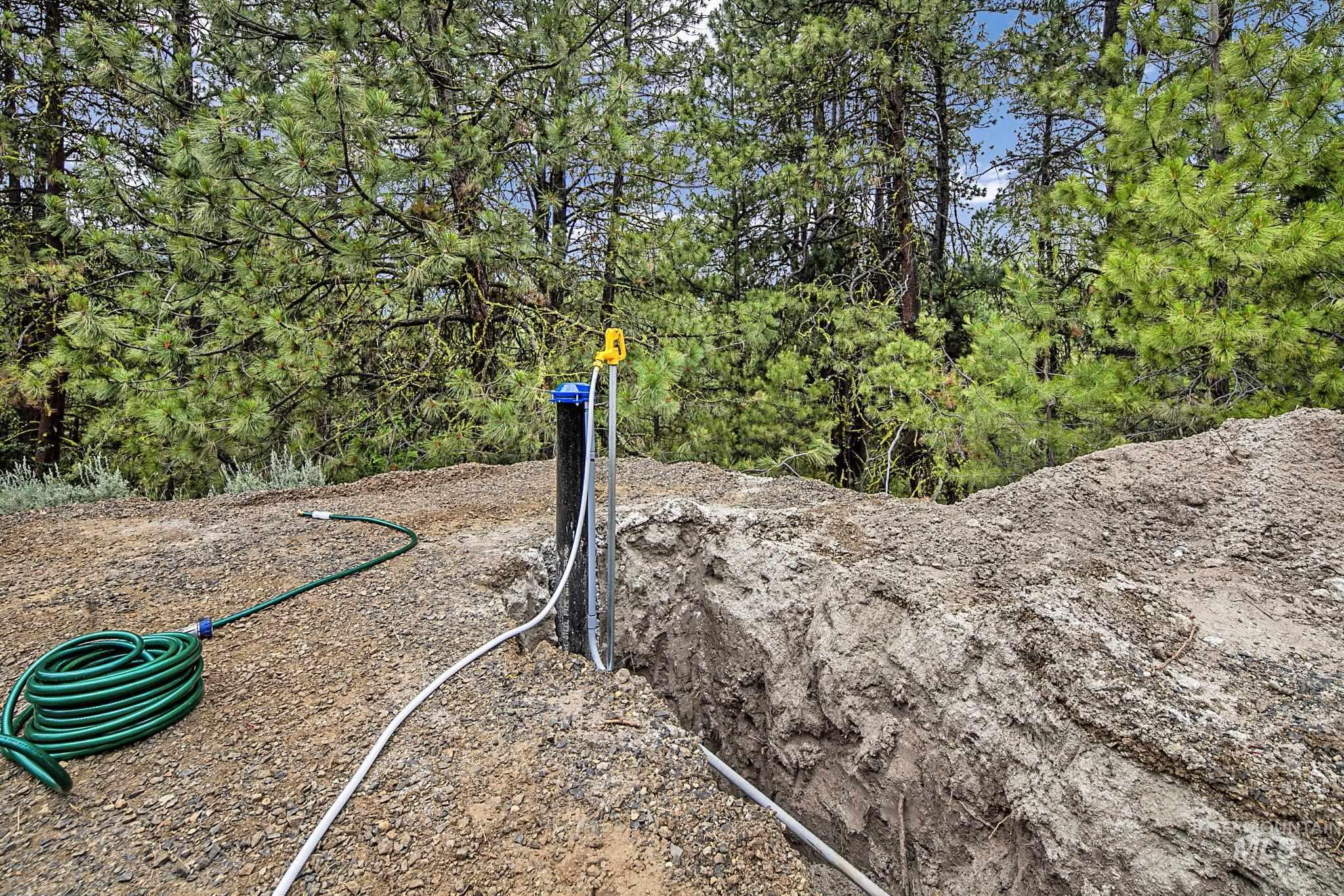 1497 Pine Ridge Dr, Cascade, Idaho 83611, Land For Sale, Price $375,000,MLS 98991396