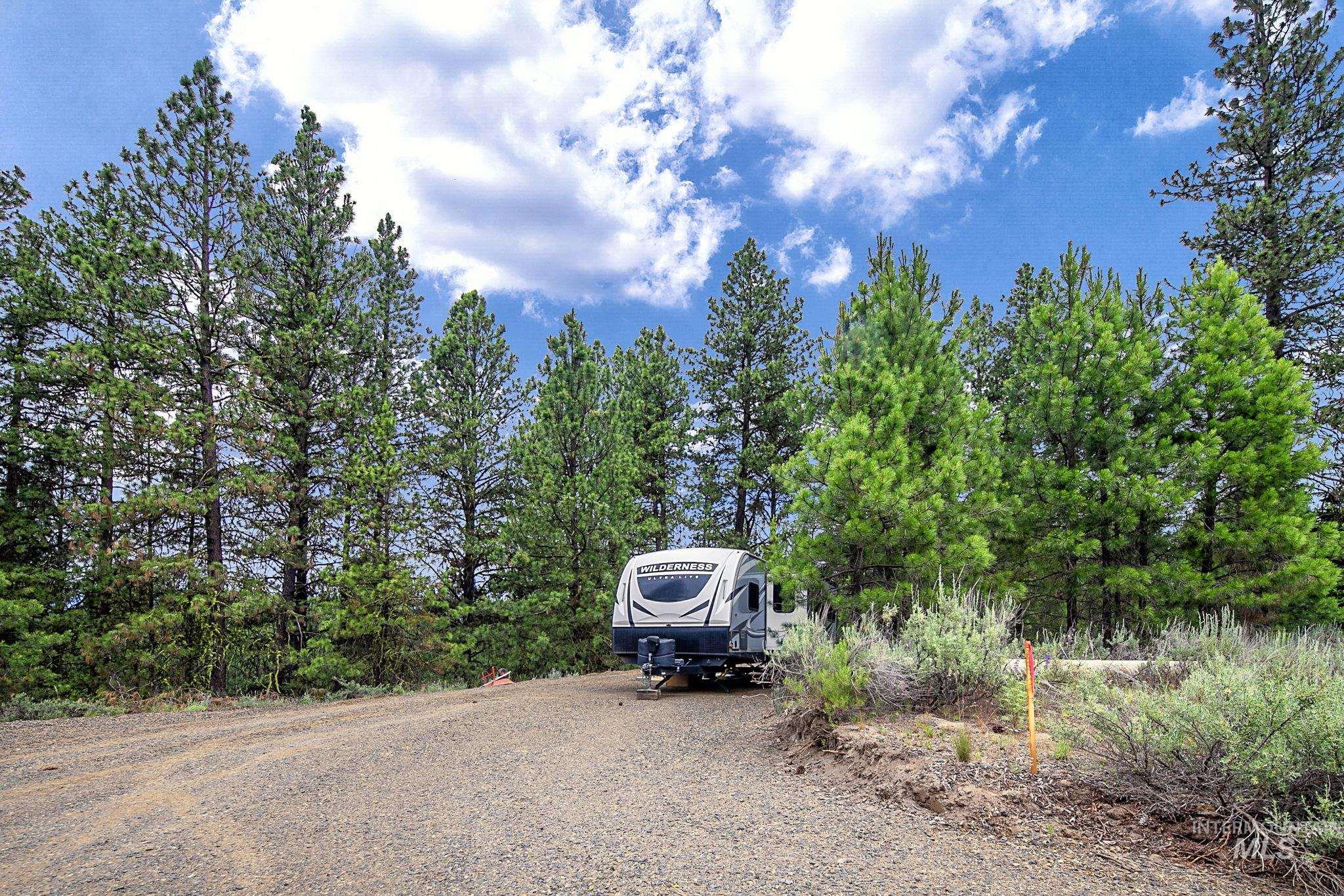 1497 Pine Ridge Dr, Cascade, Idaho 83611, Land For Sale, Price $375,000,MLS 98991396
