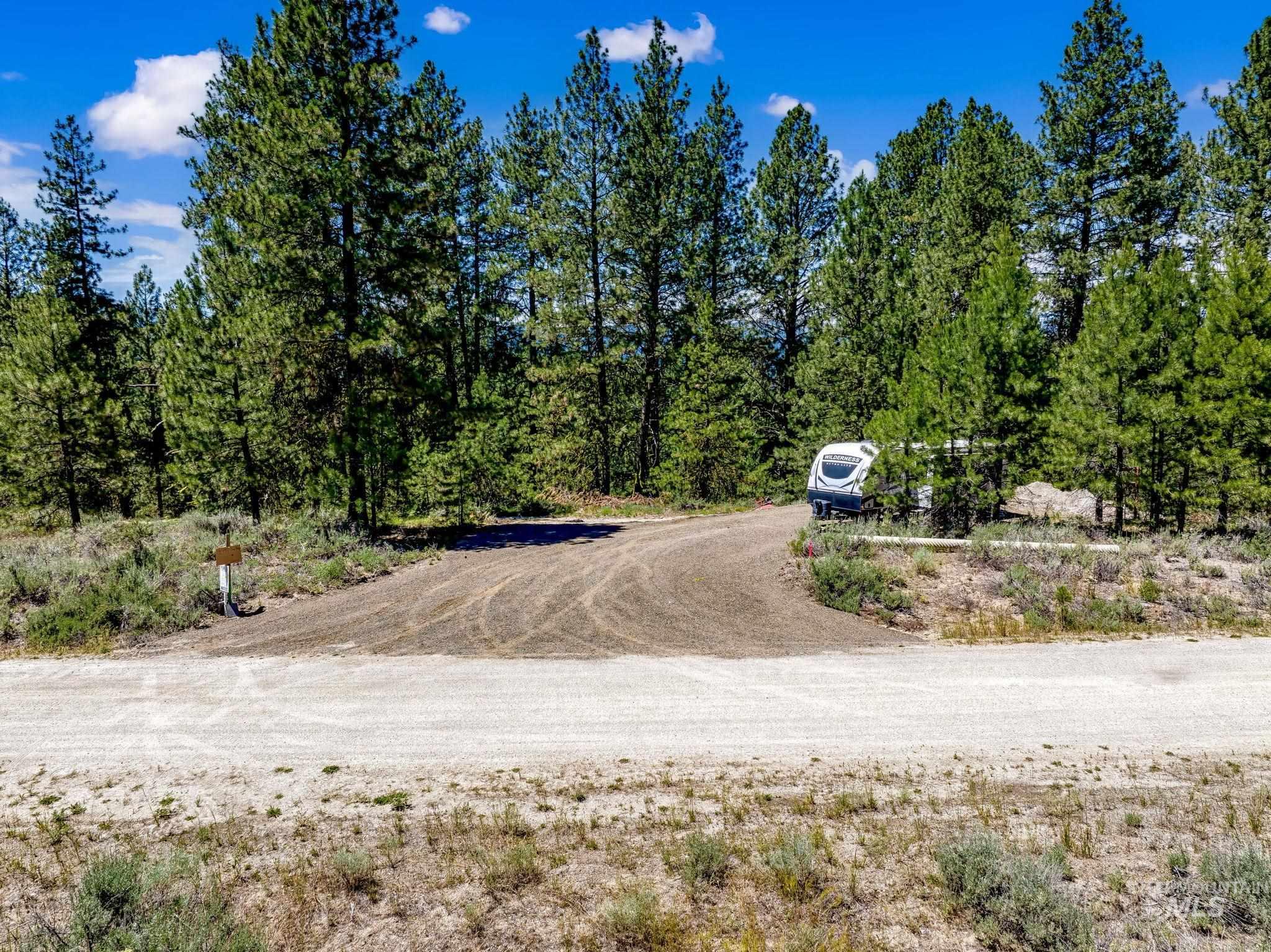 1497 Pine Ridge Dr, Cascade, Idaho 83611, Land For Sale, Price $375,000,MLS 98991396