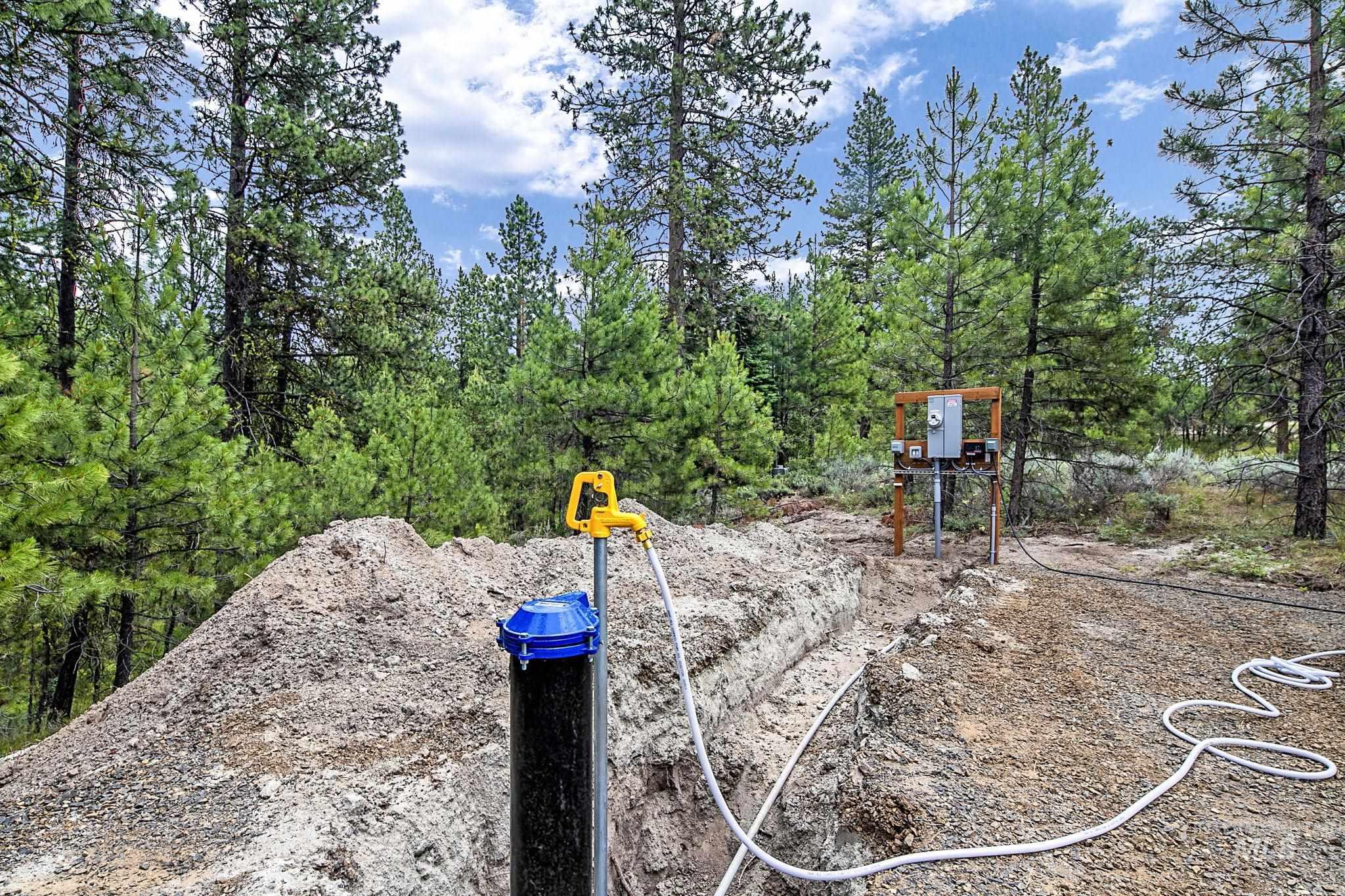1497 Pine Ridge Dr, Cascade, Idaho 83611, Land For Sale, Price $375,000,MLS 98991396