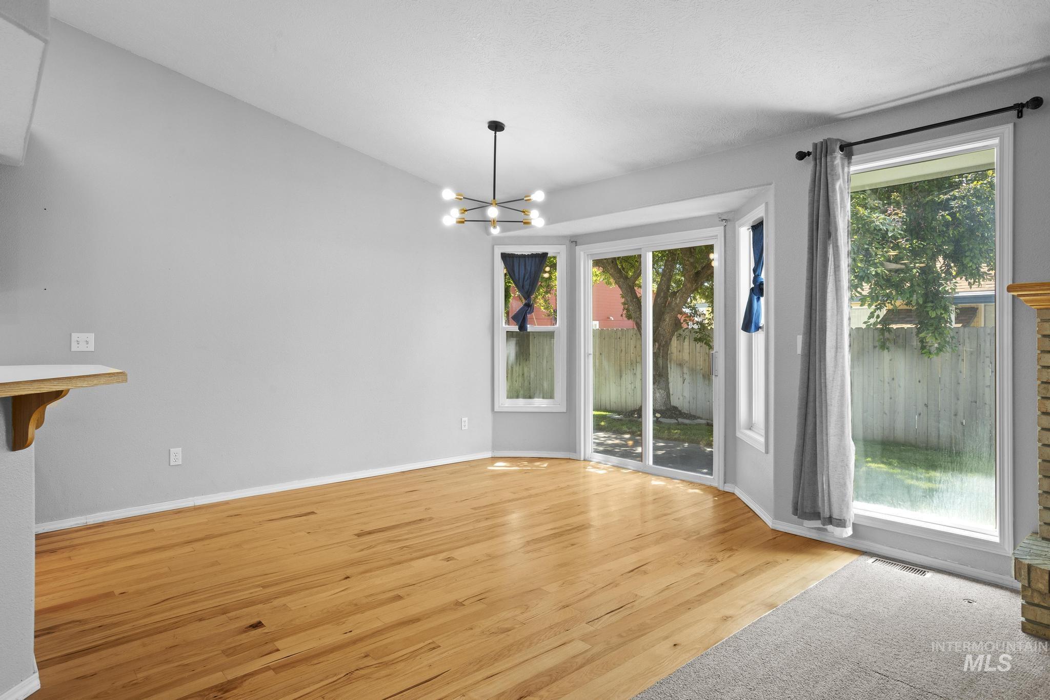 10979 W Tidewater Ct., Boise, Idaho 83713, 3 Bedrooms, 2 Bathrooms, Residential For Sale, Price $409,999,MLS 98991399