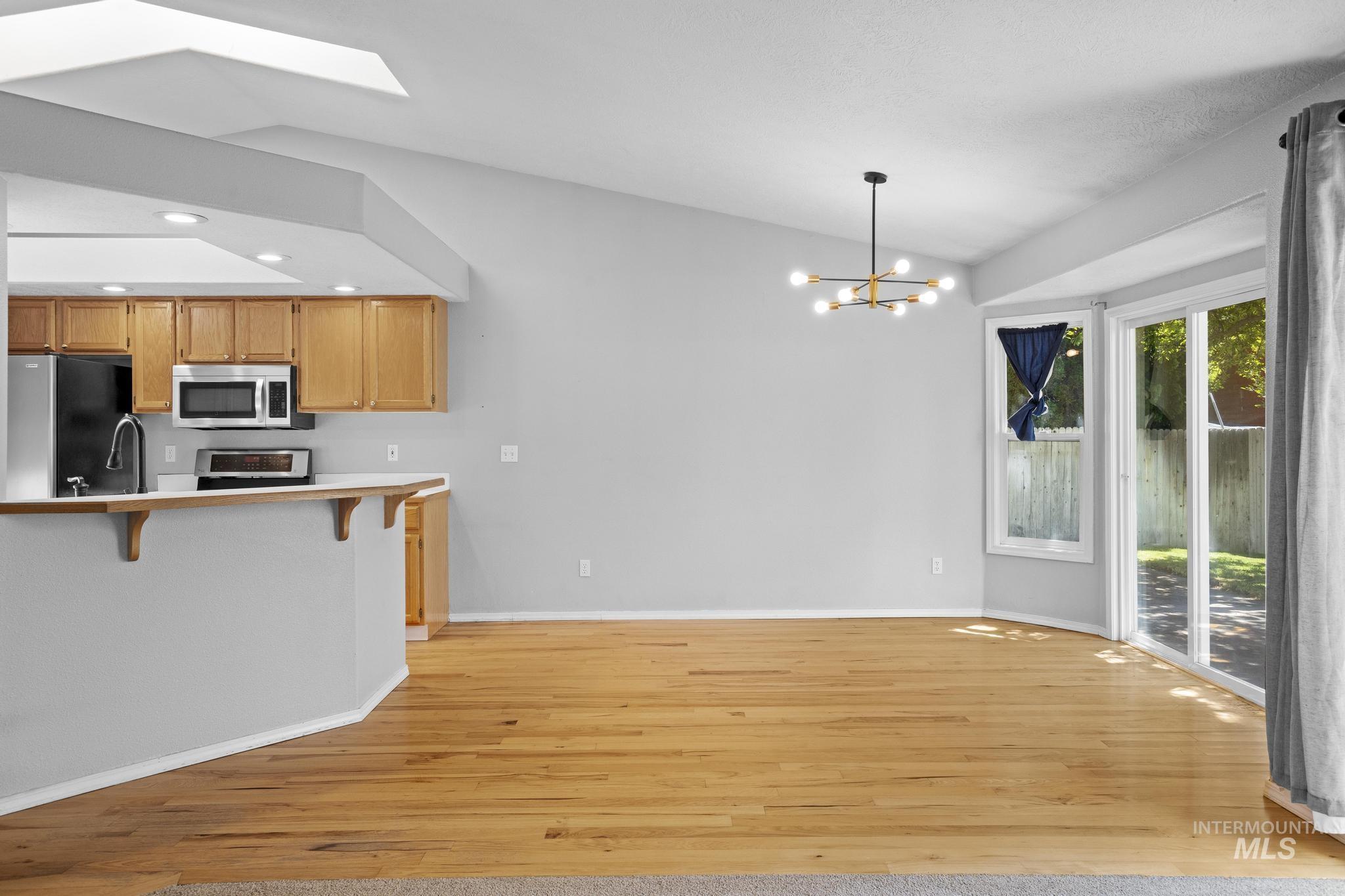 10979 W Tidewater Ct., Boise, Idaho 83713, 3 Bedrooms, 2 Bathrooms, Residential For Sale, Price $409,999,MLS 98991399