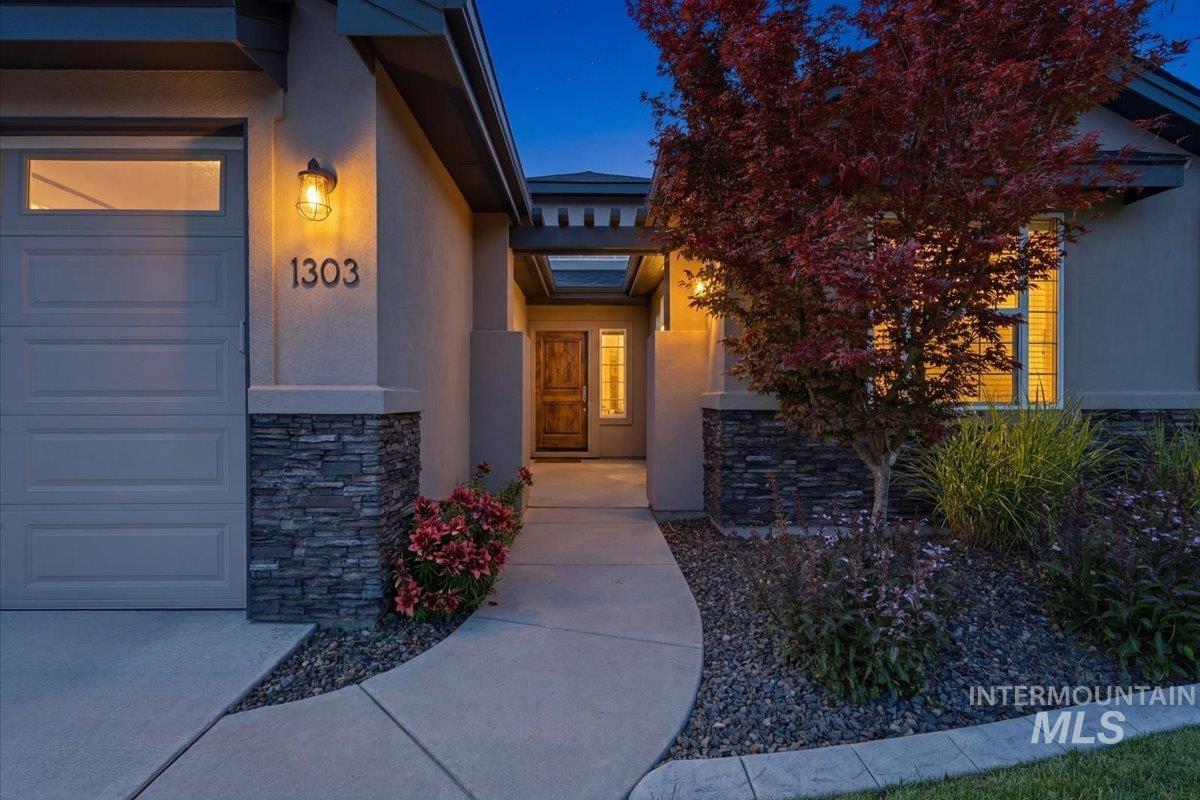 1303 Brando St., Meridian, Idaho 83646, 3 Bedrooms, 2 Bathrooms, Residential For Sale, Price $615,000, 98991402