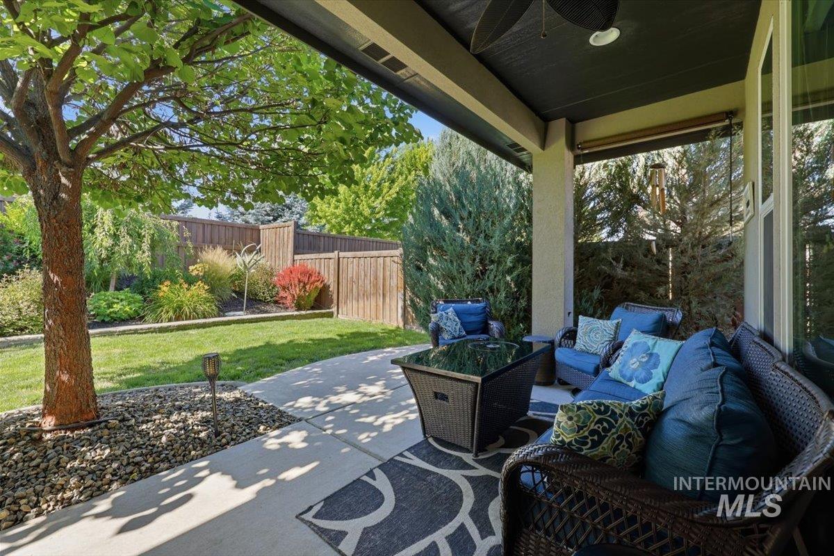 1303 Brando St., Meridian, Idaho 83646, 3 Bedrooms, 2 Bathrooms, Residential For Sale, Price $615,000, 98991402