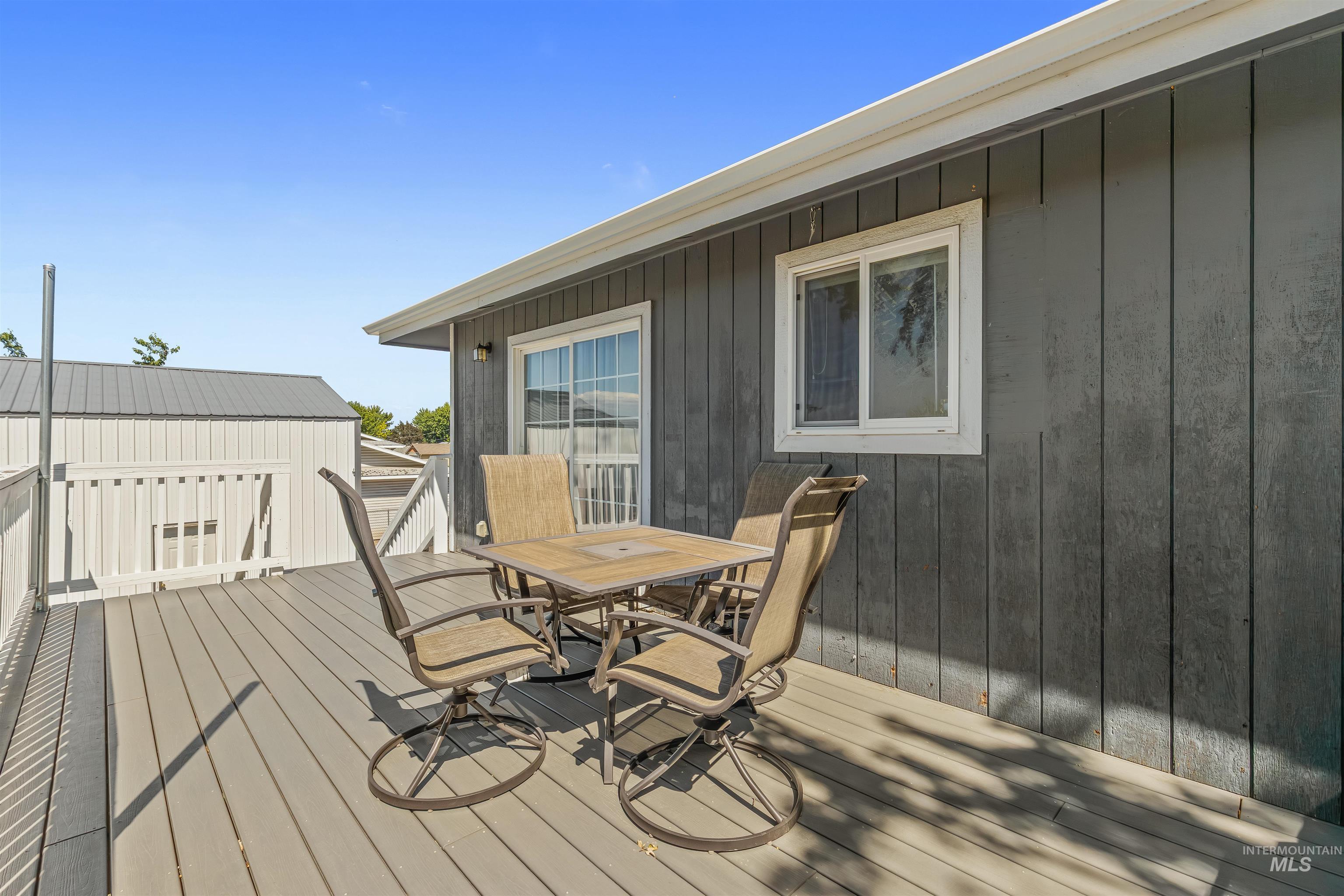 2040 Ripon Avenue, Lewiston, Idaho 83501, 3 Bedrooms, 2 Bathrooms, Residential For Sale, Price $469,000, 98991403