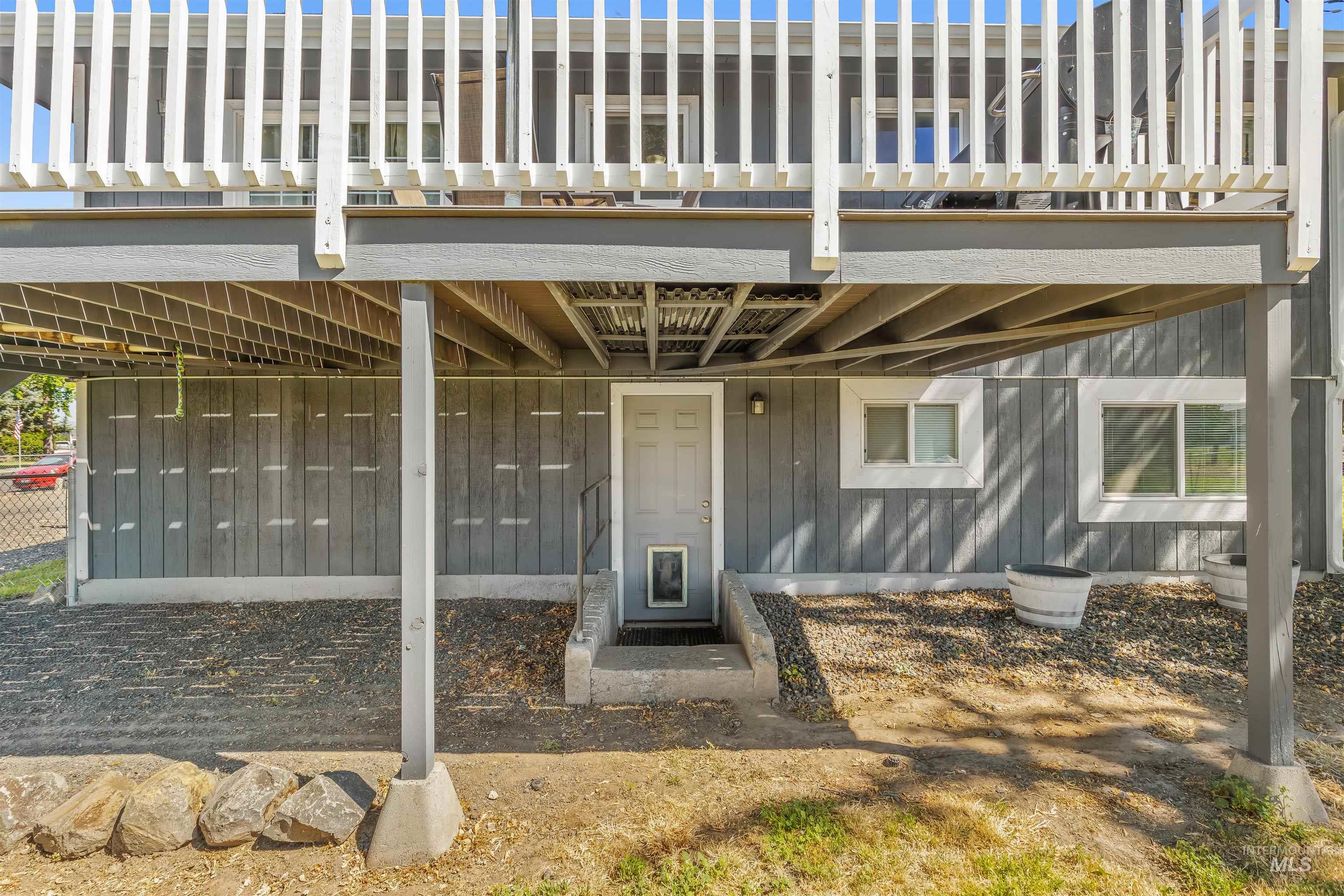 2040 Ripon Avenue, Lewiston, Idaho 83501, 3 Bedrooms, 2 Bathrooms, Residential For Sale, Price $469,000, 98991403