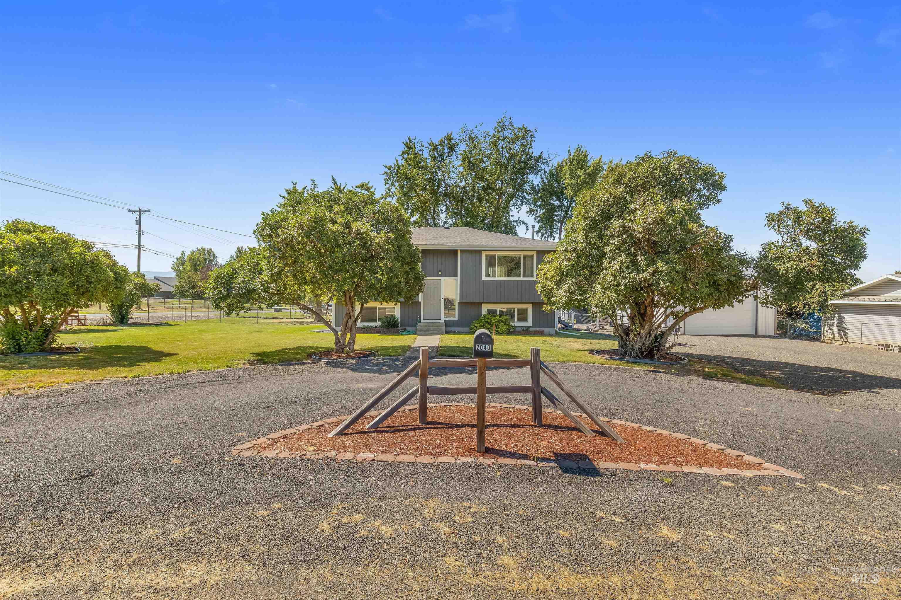 2040 Ripon Avenue, Lewiston, Idaho 83501, 3 Bedrooms, 2 Bathrooms, Residential For Sale, Price $469,000, 98991403