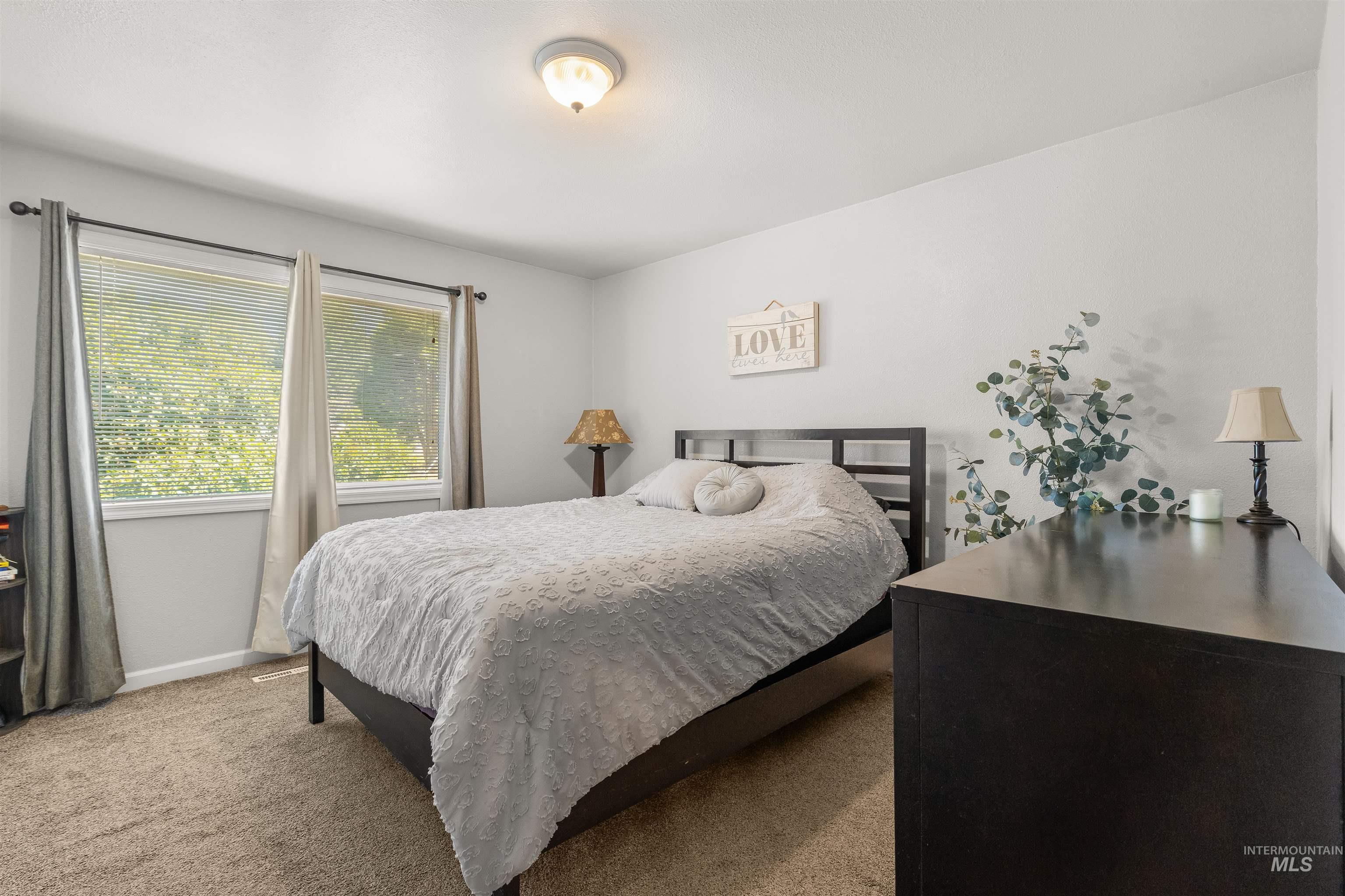 2040 Ripon Avenue, Lewiston, Idaho 83501, 3 Bedrooms, 2 Bathrooms, Residential For Sale, Price $469,000, 98991403