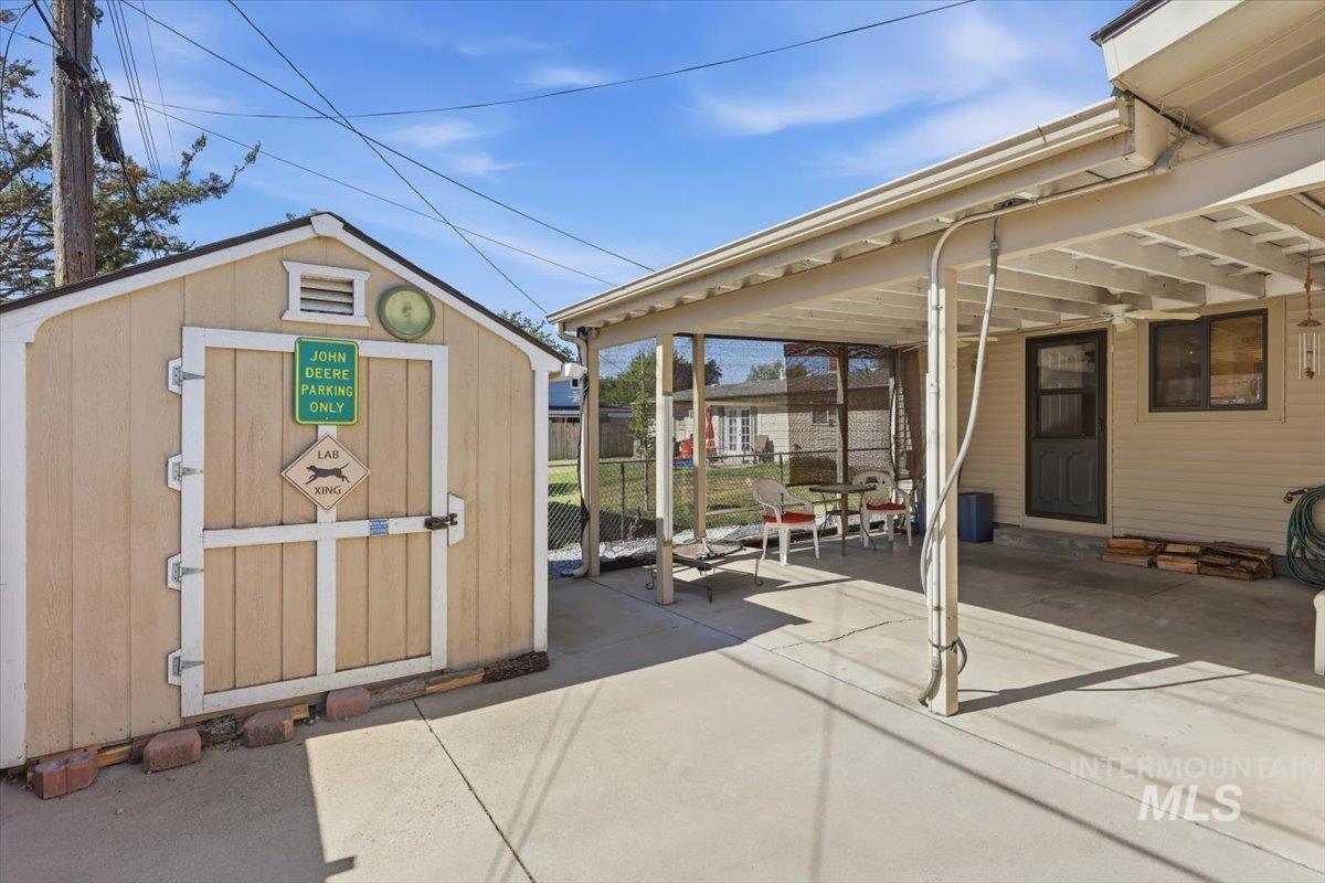 4513 W Camas St, Boise, Idaho 83705, 2 Bedrooms, 2 Bathrooms, Residential For Sale, Price $515,000, 98991404