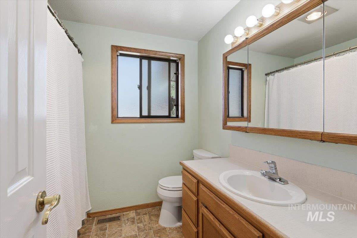 4513 W Camas St, Boise, Idaho 83705, 2 Bedrooms, 2 Bathrooms, Residential For Sale, Price $515,000, 98991404