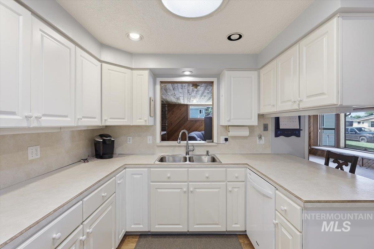 4513 W Camas St, Boise, Idaho 83705, 2 Bedrooms, 2 Bathrooms, Residential For Sale, Price $515,000, 98991404
