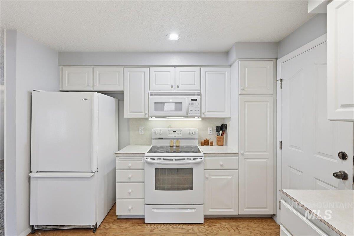 4513 W Camas St, Boise, Idaho 83705, 2 Bedrooms, 2 Bathrooms, Residential For Sale, Price $515,000, 98991404