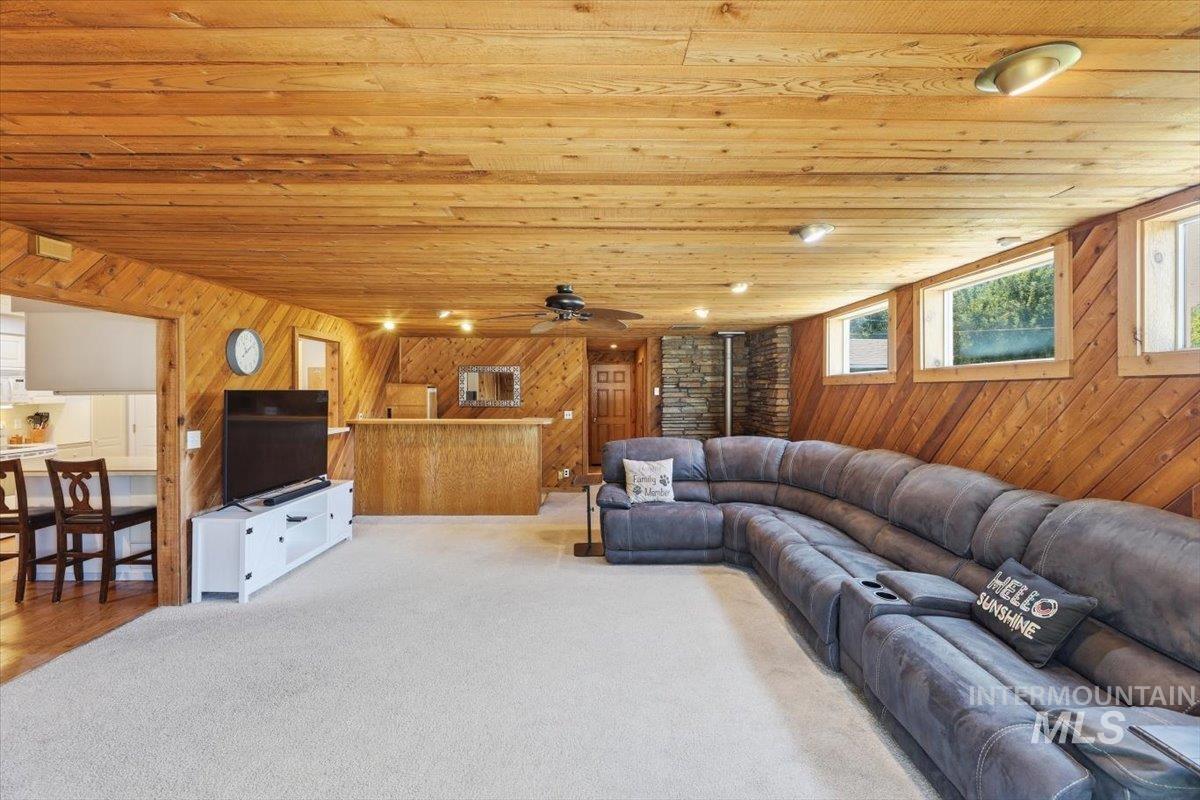 4513 W Camas St, Boise, Idaho 83705, 2 Bedrooms, 2 Bathrooms, Residential For Sale, Price $515,000, 98991404