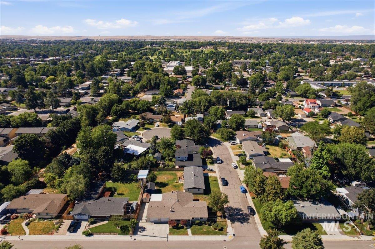 4513 W Camas St, Boise, Idaho 83705, 2 Bedrooms, 2 Bathrooms, Residential For Sale, Price $515,000, 98991404