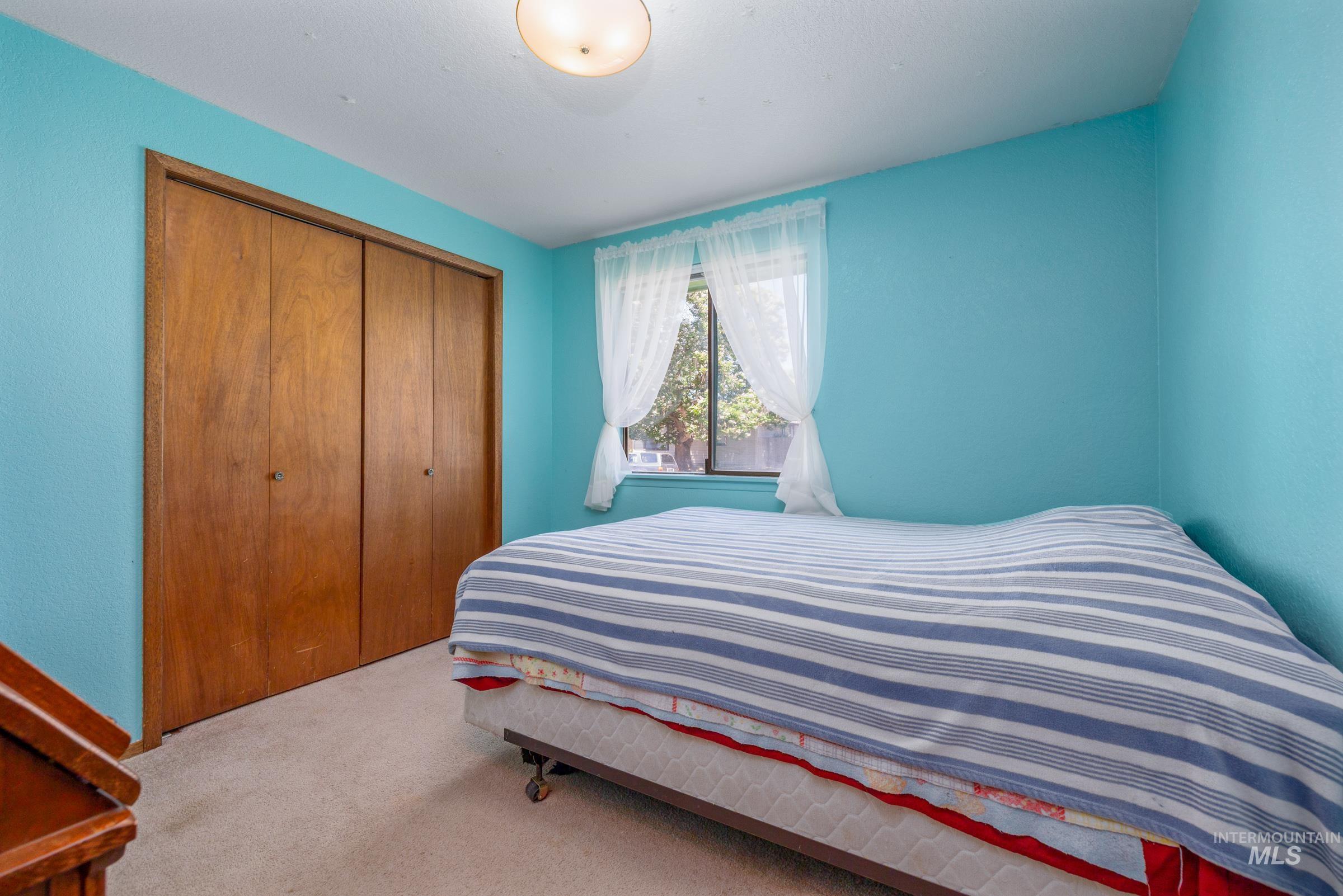 1433 W Claire St, Meridian, Idaho 83646, 3 Bedrooms, 2 Bathrooms, Residential For Sale, Price $385,000,MLS 98991405