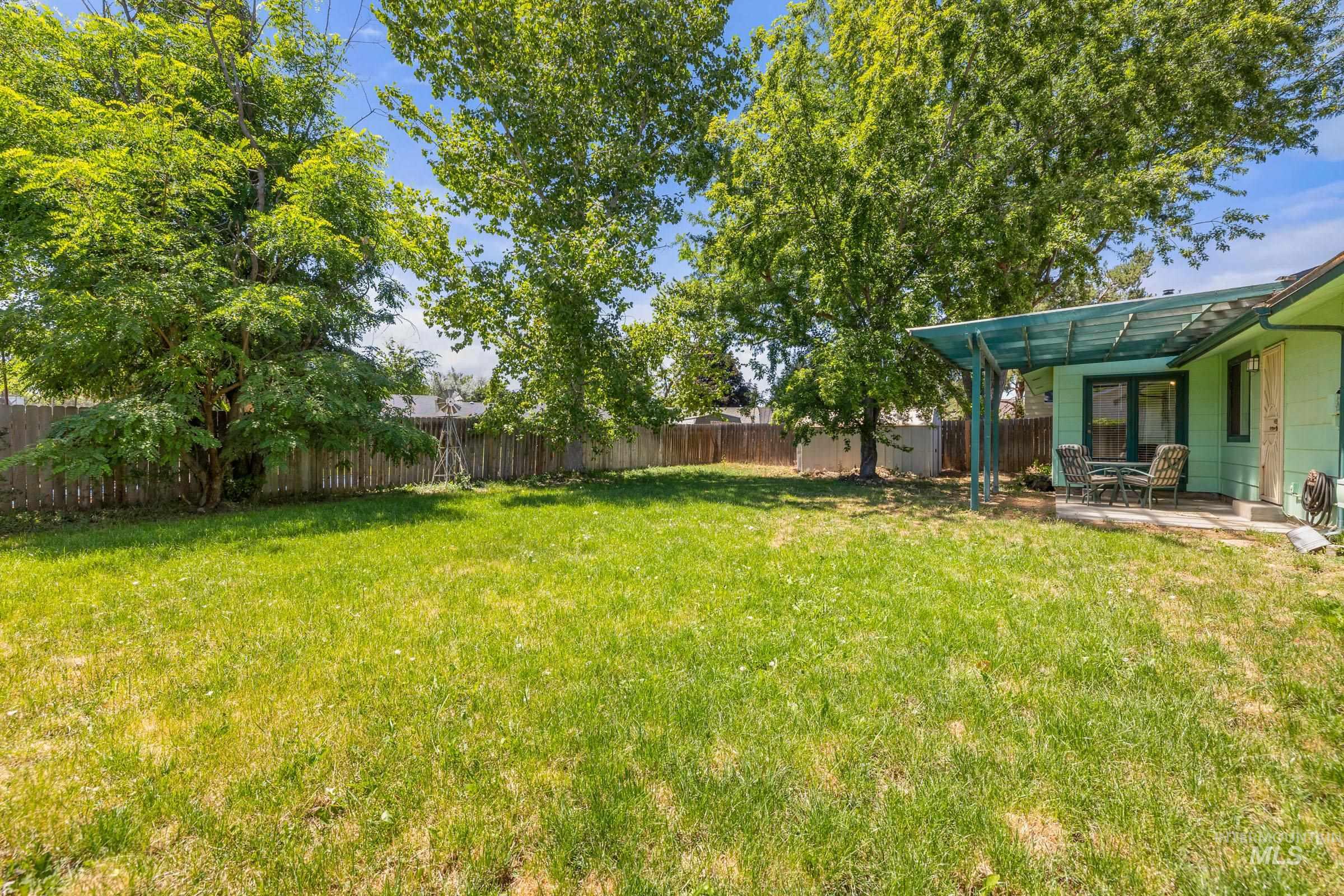 1433 W Claire St, Meridian, Idaho 83646, 3 Bedrooms, 2 Bathrooms, Residential For Sale, Price $385,000,MLS 98991405