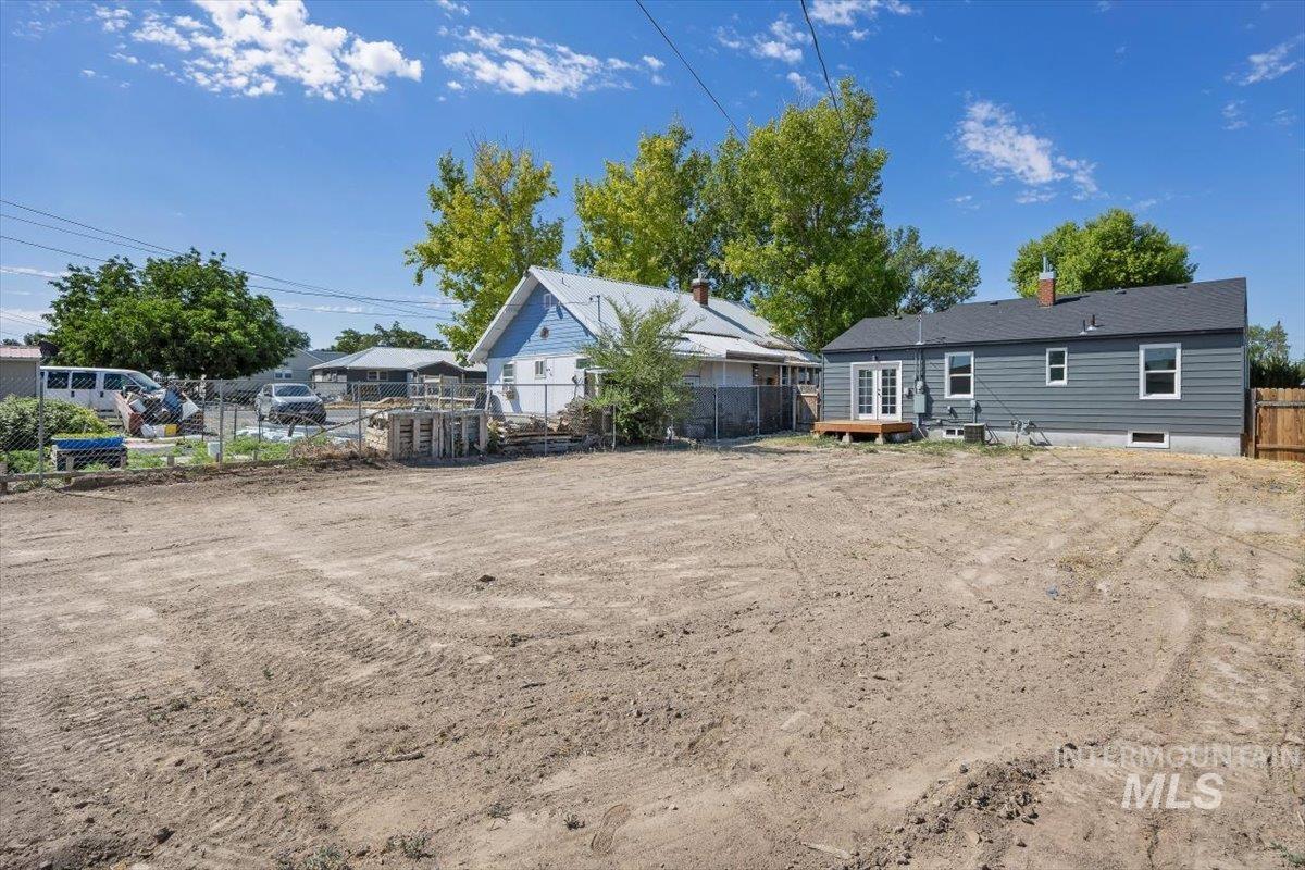 604 8th Ave N, Buhl, Idaho 83316, 4 Bedrooms, 2 Bathrooms, Residential For Sale, Price $342,900,MLS 98991407