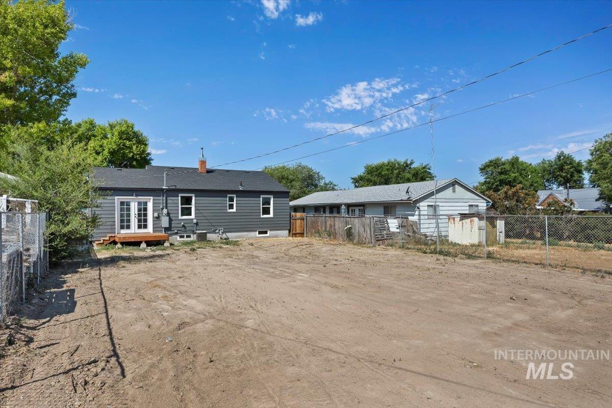 604 8th Ave N, Buhl, Idaho 83316, 4 Bedrooms, 2 Bathrooms, Residential For Sale, Price $342,900,MLS 98991407