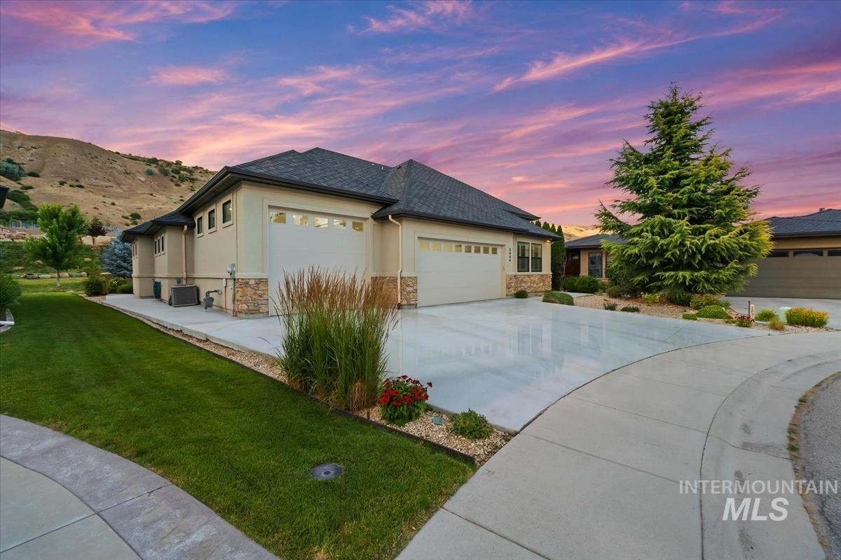 3444 E Parsnip Peak Dr., Boise, Idaho 83716-6991, 4 Bedrooms, 3.5 Bathrooms, Residential For Sale, Price $1,240,000, 98991411
