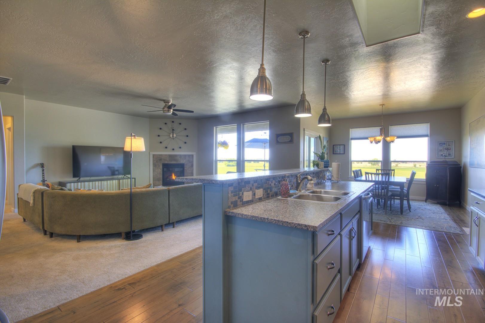 11377 W Raul St, Boise, Idaho 83709, 4 Bedrooms, 2.5 Bathrooms, Residential For Sale, Price $599,900,MLS 98991416
