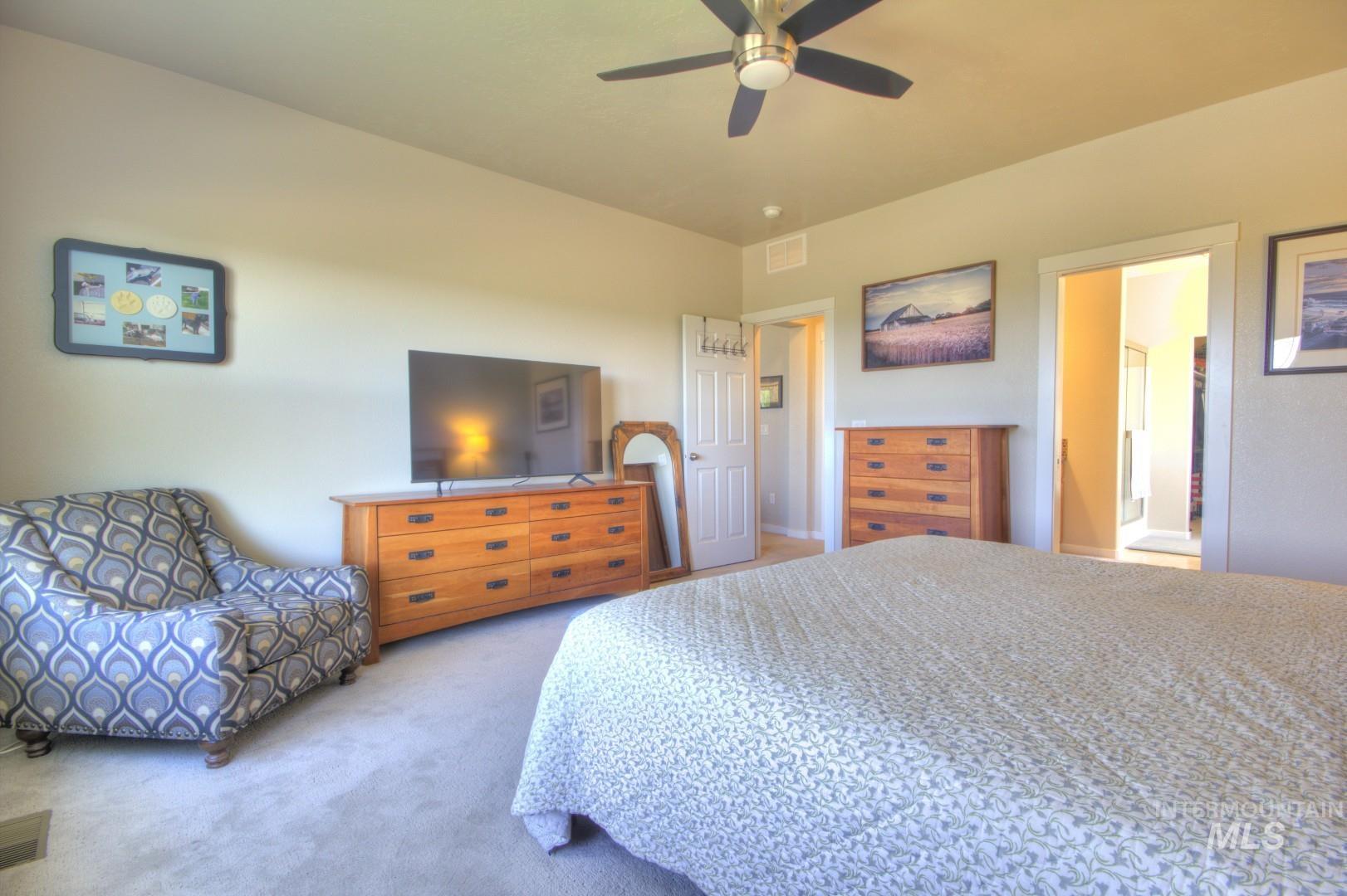 11377 W Raul St, Boise, Idaho 83709, 4 Bedrooms, 2.5 Bathrooms, Residential For Sale, Price $599,900,MLS 98991416