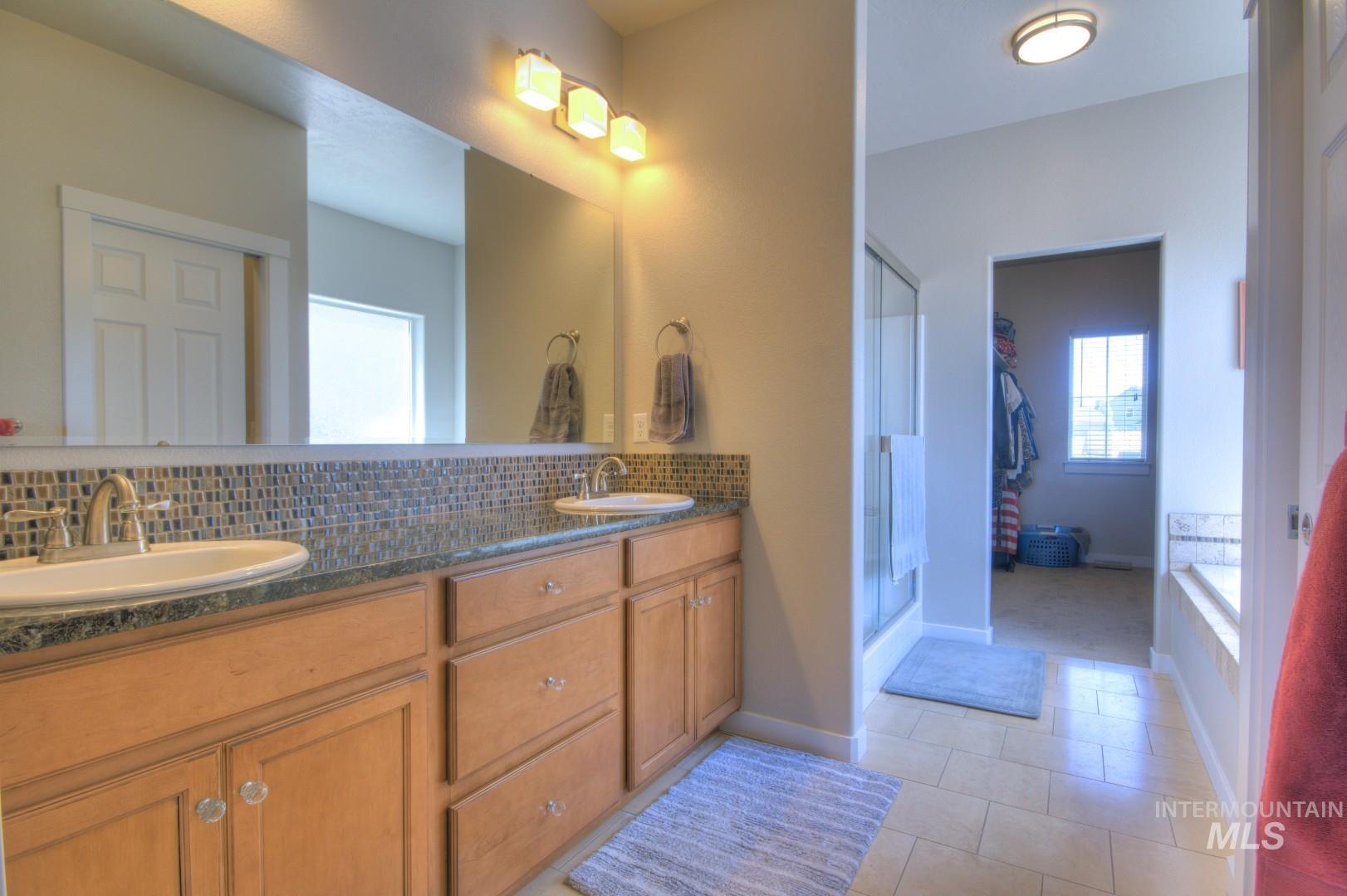 11377 W Raul St, Boise, Idaho 83709, 4 Bedrooms, 2.5 Bathrooms, Residential For Sale, Price $599,900,MLS 98991416