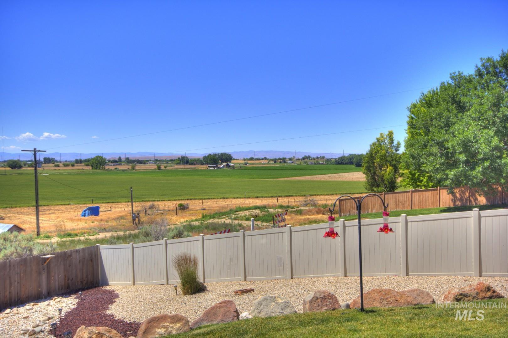 11377 W Raul St, Boise, Idaho 83709, 4 Bedrooms, 2.5 Bathrooms, Residential For Sale, Price $599,900,MLS 98991416