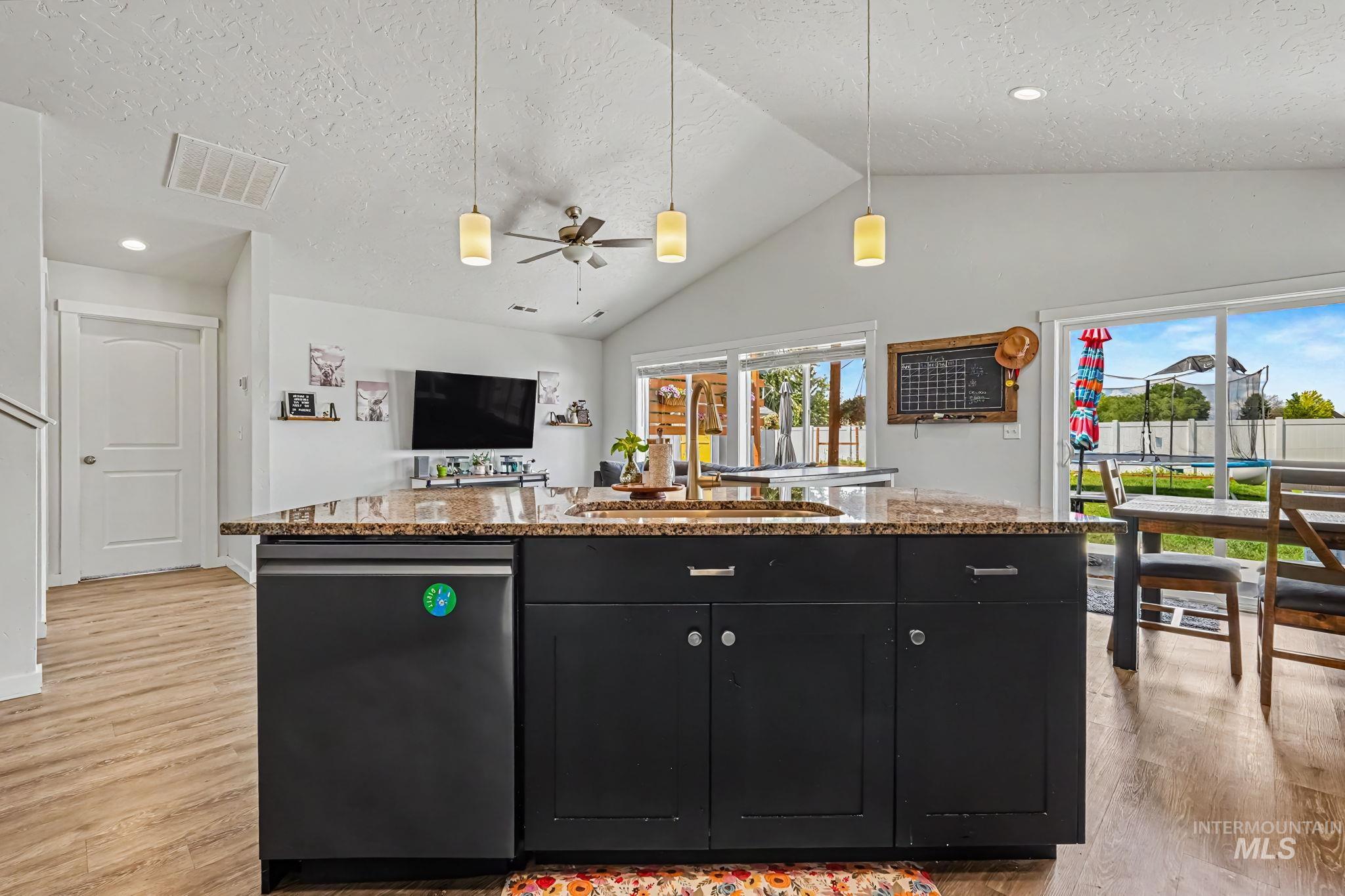 319 Maverick St., Fruitland, Idaho 83619, 4 Bedrooms, 2 Bathrooms, Residential For Sale, Price $455,000, 98991417