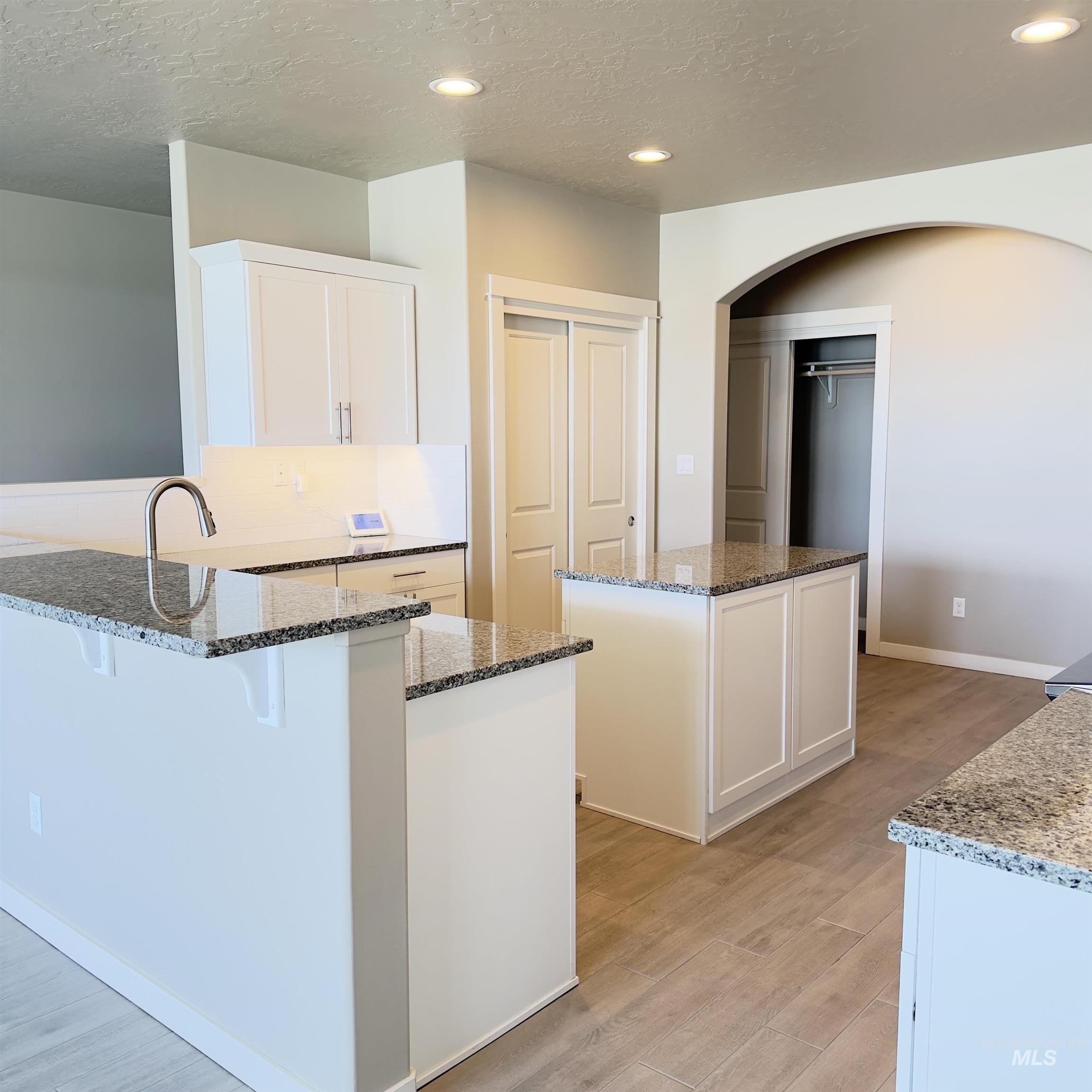 5708 E Bollo St., Nampa, Idaho 83687, 3 Bedrooms, 2 Bathrooms, Residential For Sale, Price $515,000, 98991420