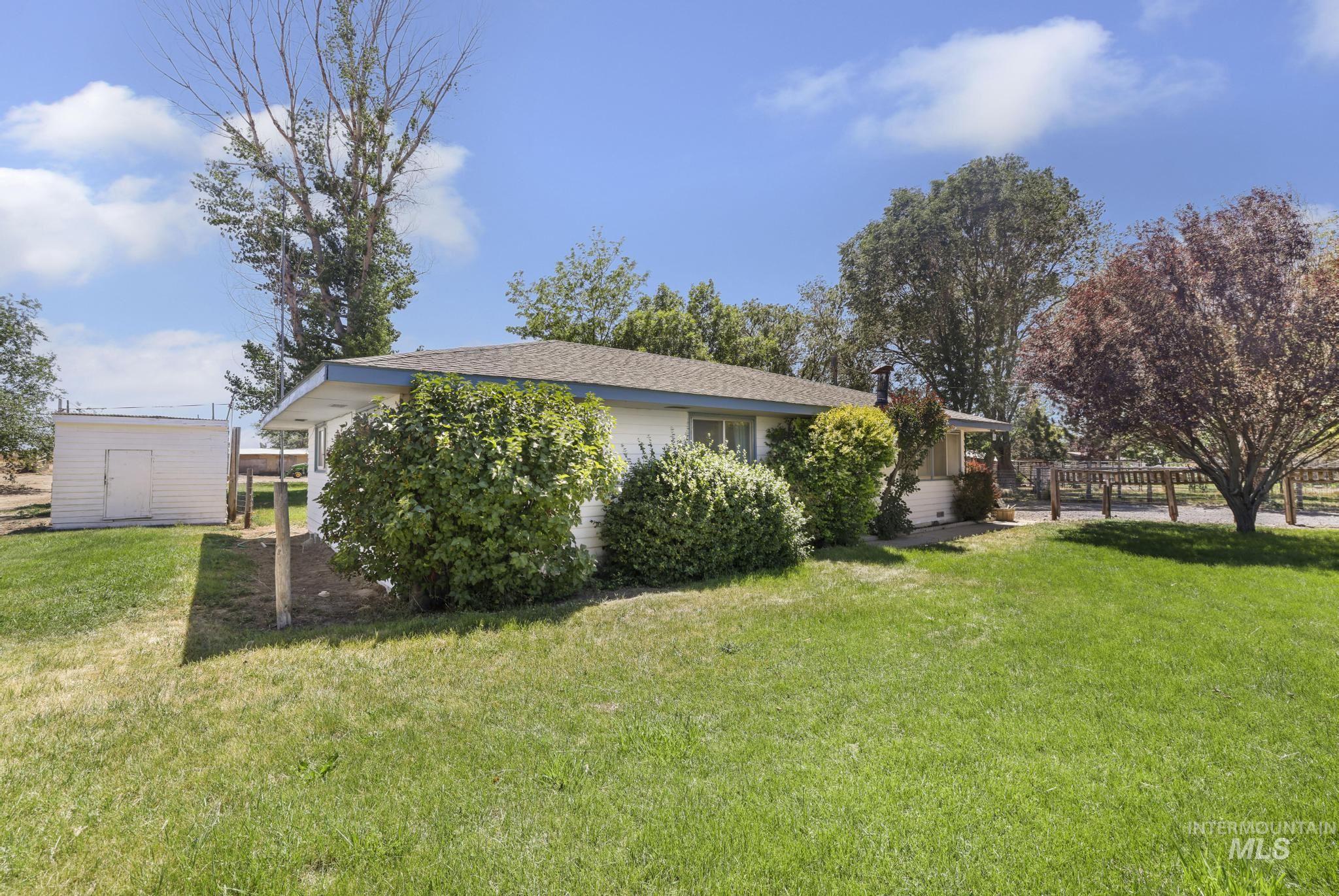 1906 S 1200 E, Bliss, Idaho 83314, 4 Bedrooms, 2 Bathrooms, Residential For Sale, Price $335,000,MLS 98991423