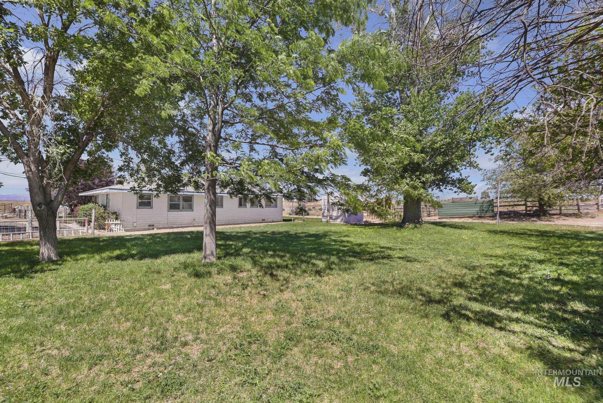 1906 S 1200 E, Bliss, Idaho 83314, 4 Bedrooms, 2 Bathrooms, Residential For Sale, Price $335,000,MLS 98991423