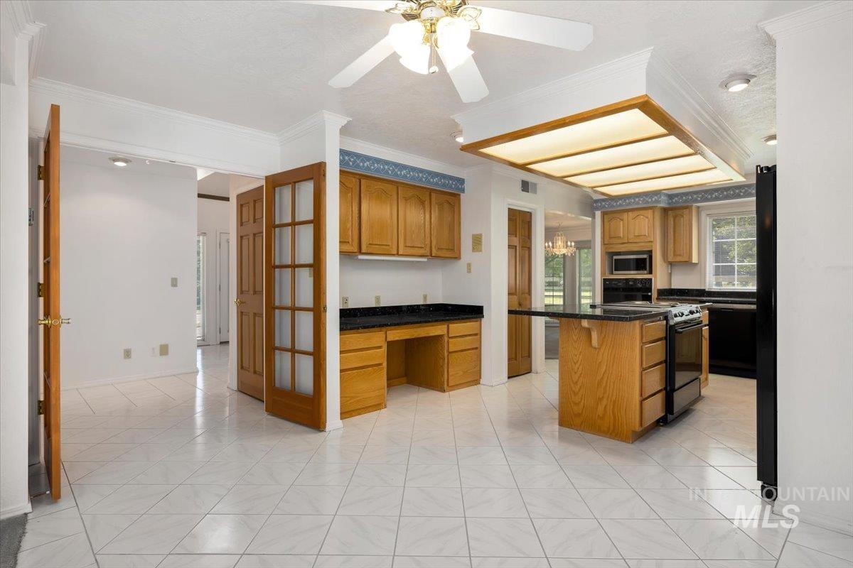 1672 Briarwood Ln, Twin Falls, Idaho 83301-8707, 3 Bedrooms, 3 Bathrooms, Residential For Sale, Price $820,000,MLS 98991427